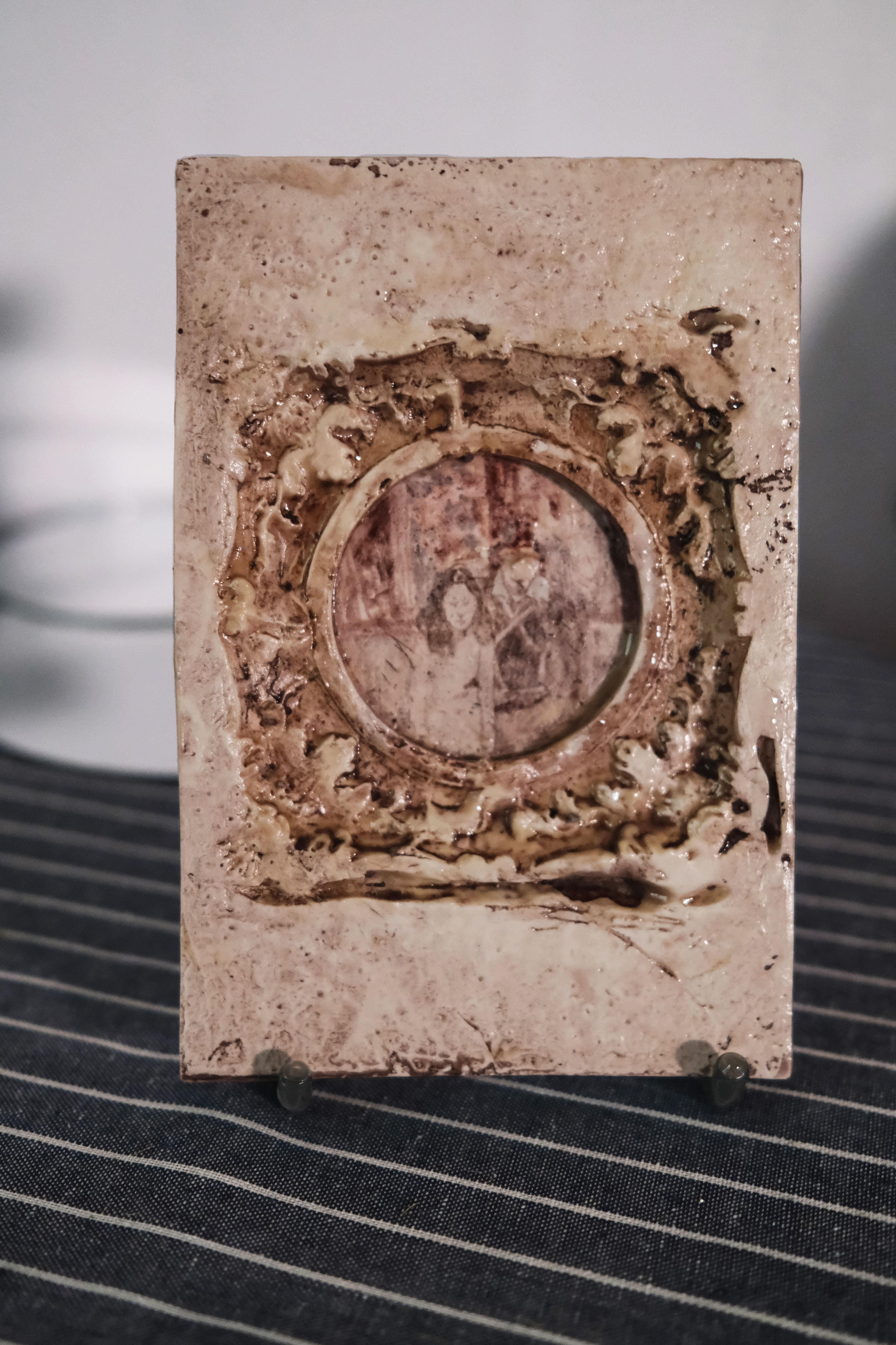 Fading Bruise (10), oil on plaster, 19x14cm, 2024