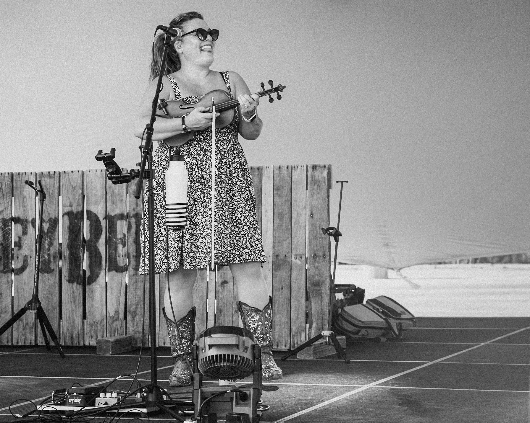 The Whiskeybelles at Greendale Village Days