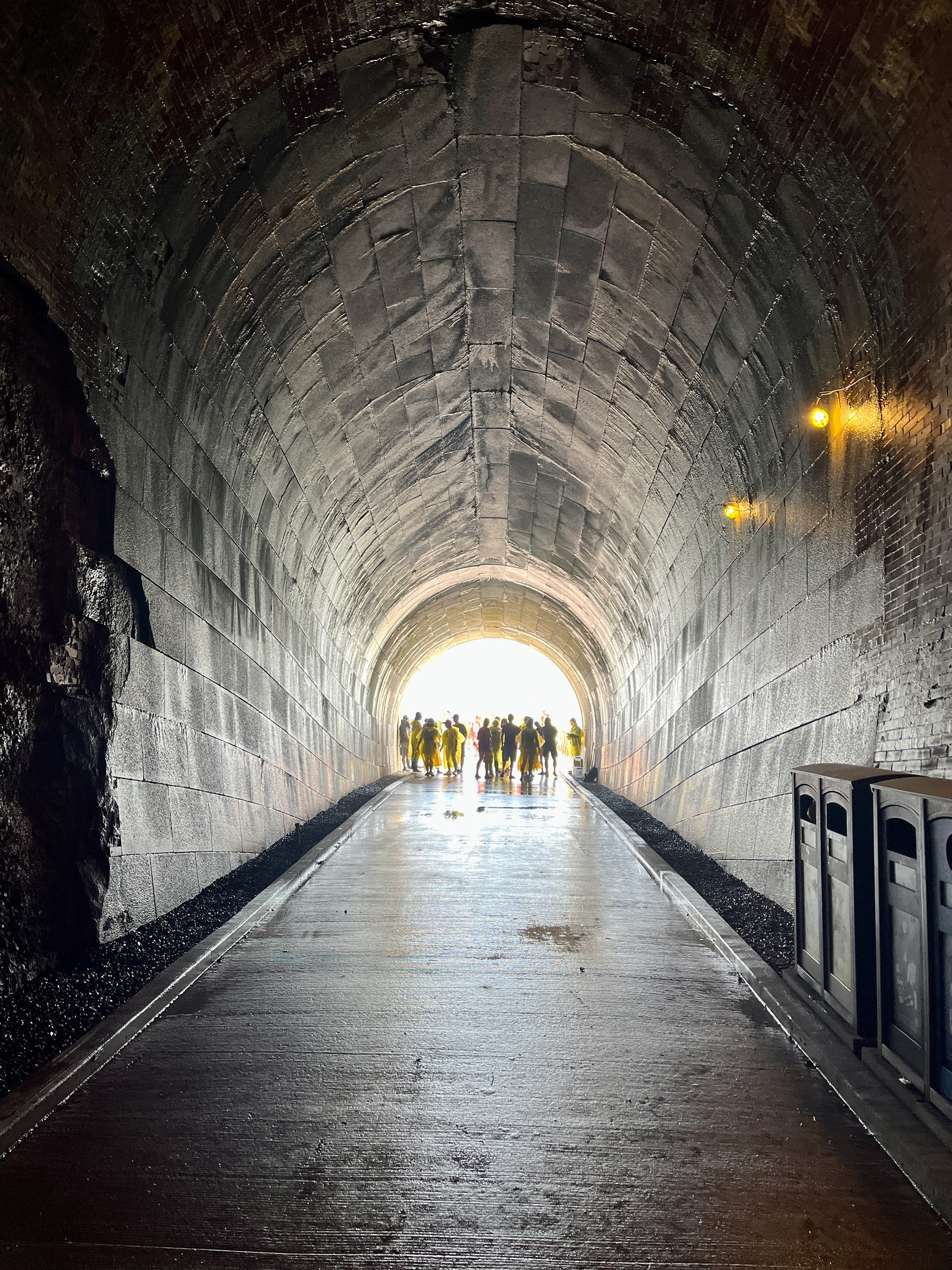 Niagara Falls, Tunnel
