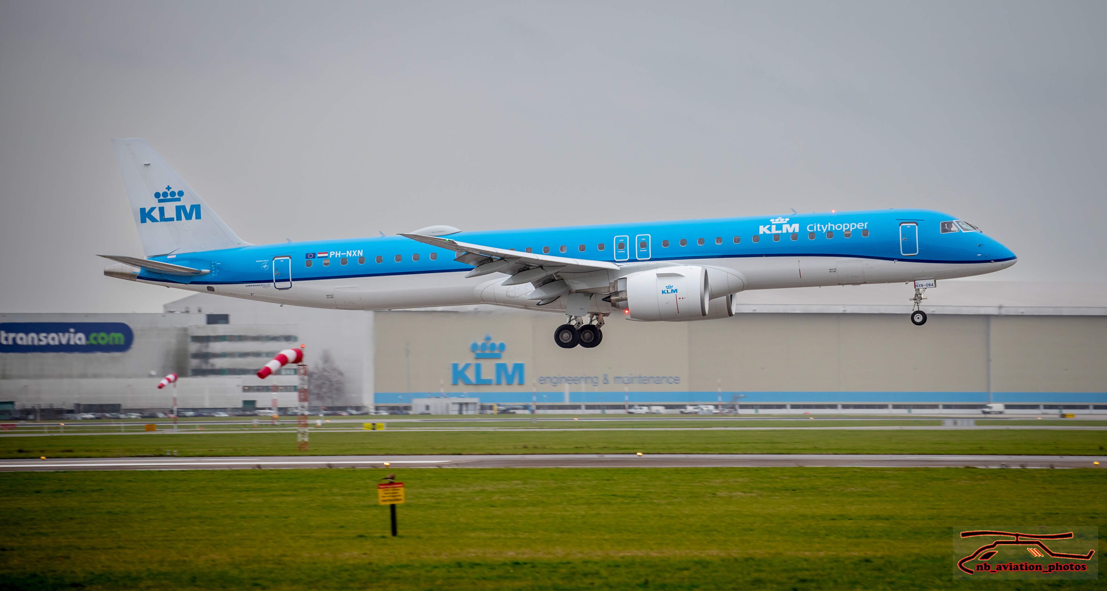  "KLM Cityhopper" Embraer E195