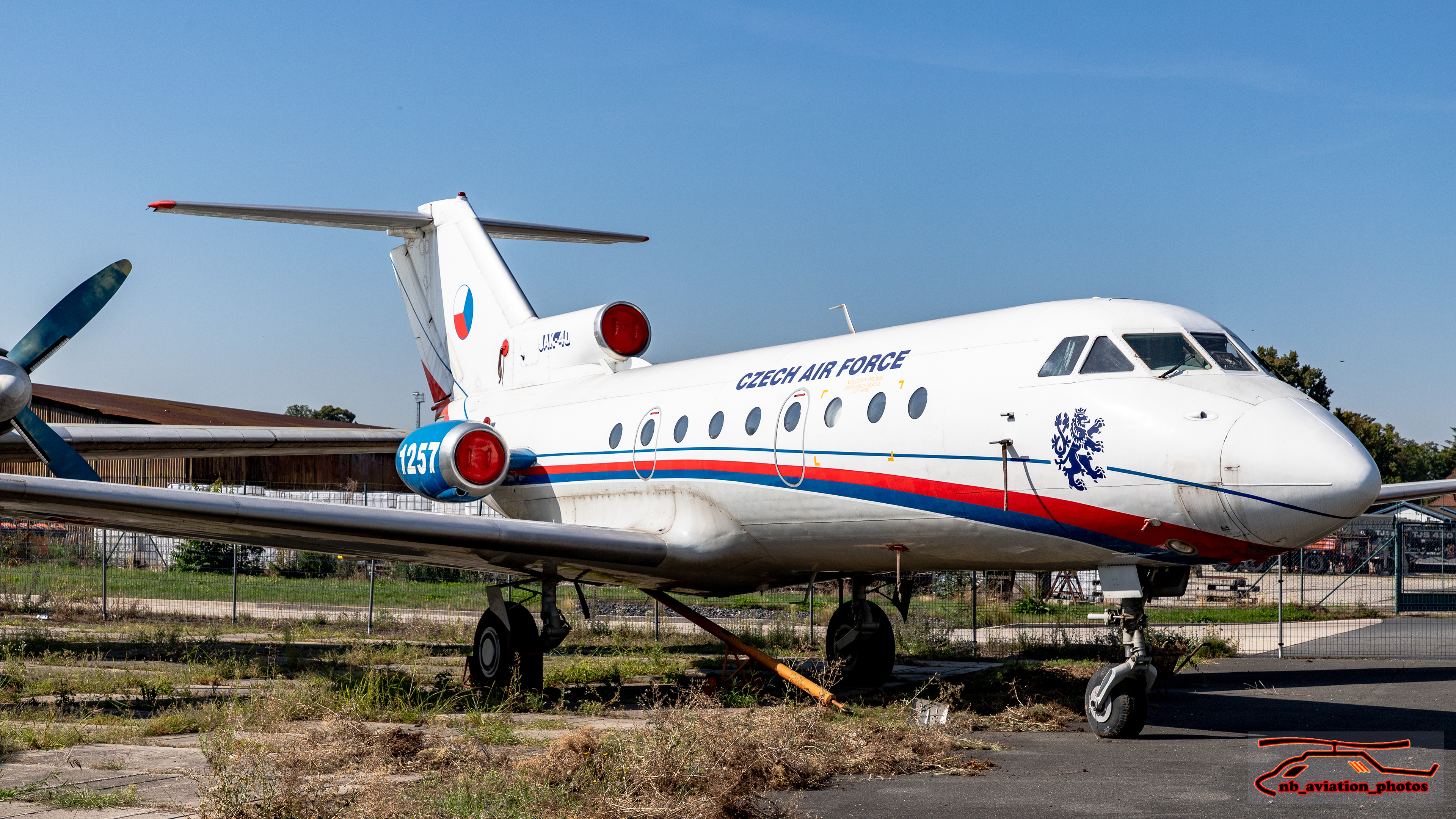 Yakovlev YK-40 Czech Air Force 