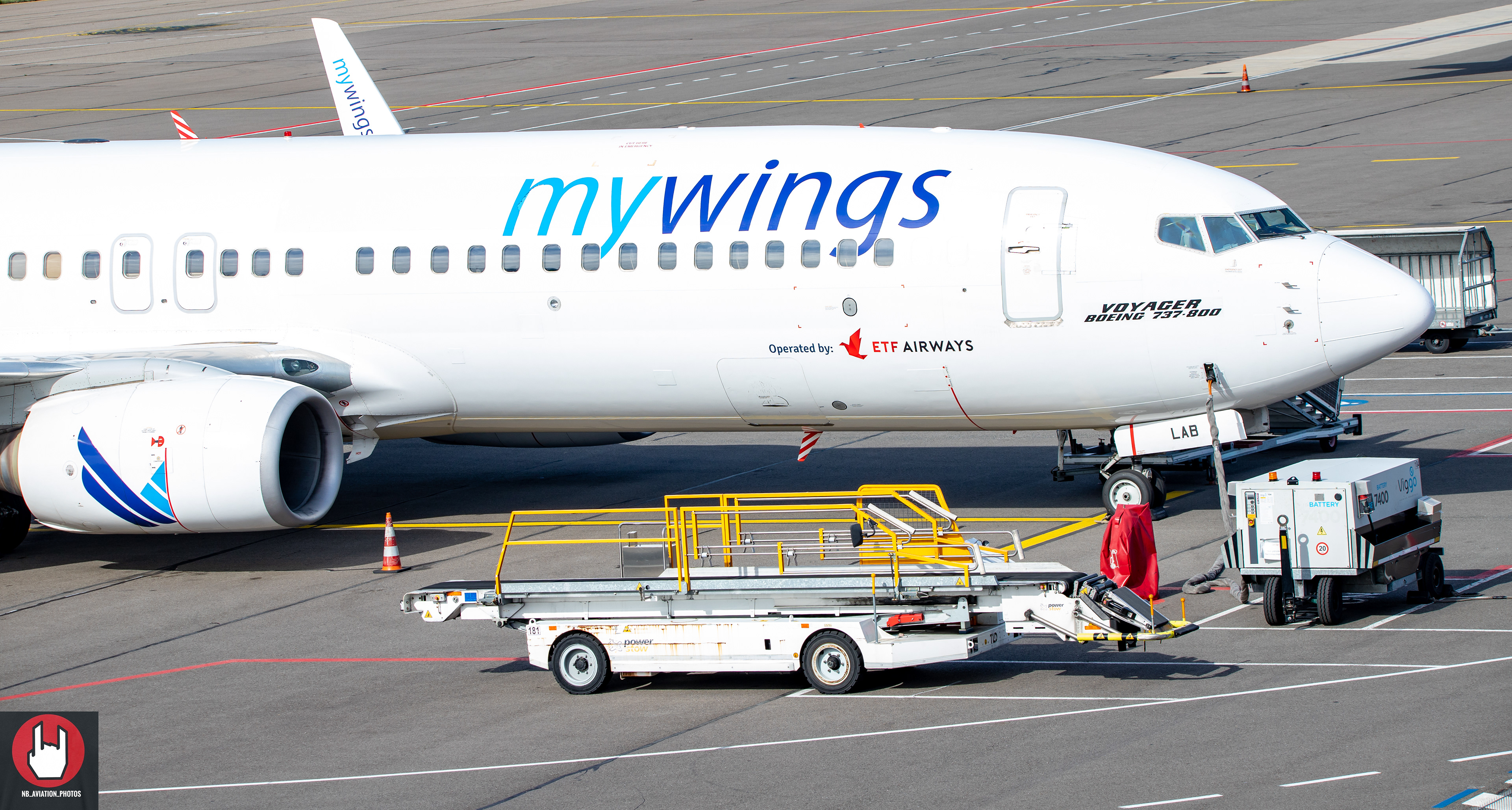 "My Wings" Boeing 737-800