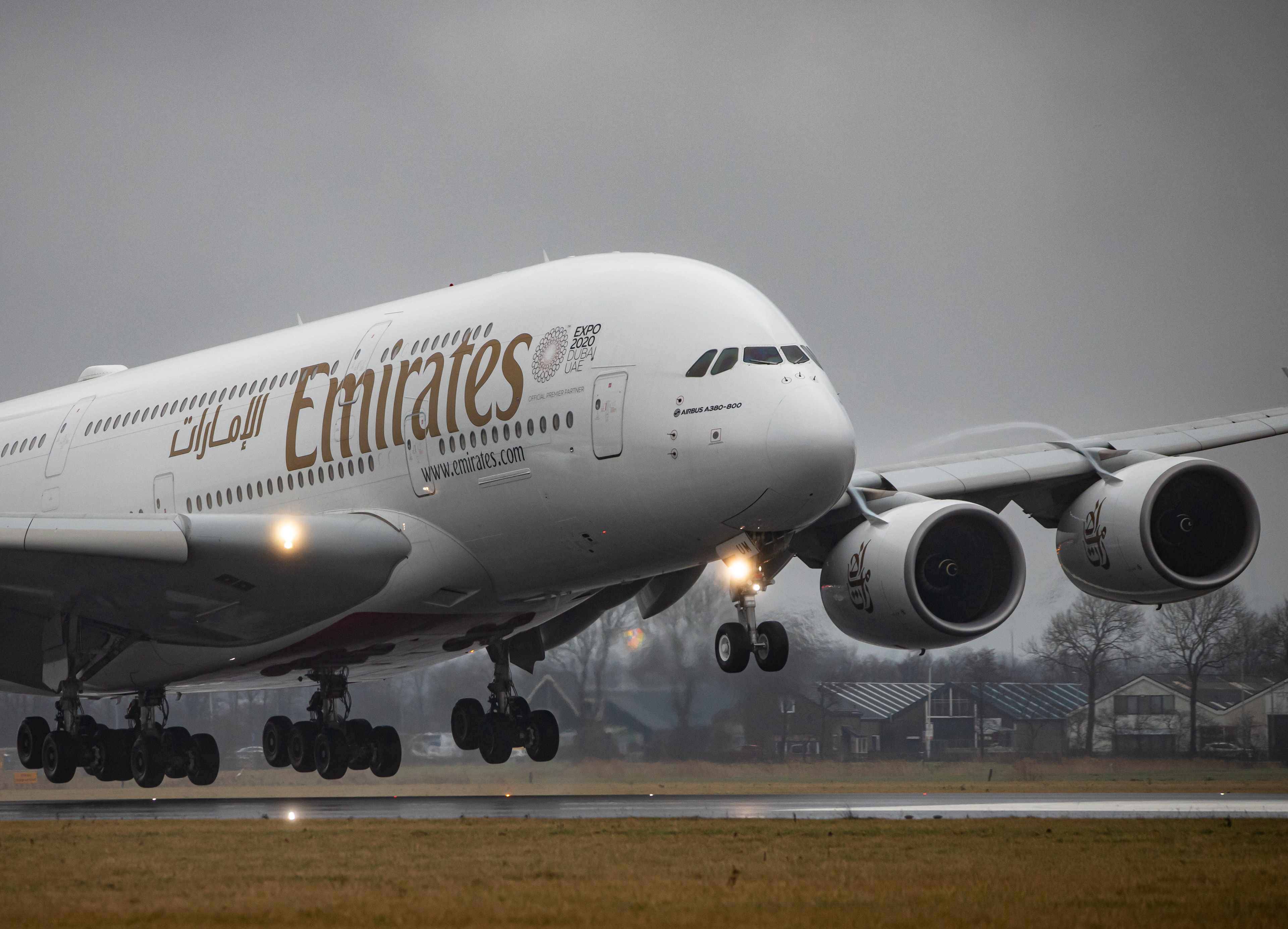 "Emirates" Airbus A380-800