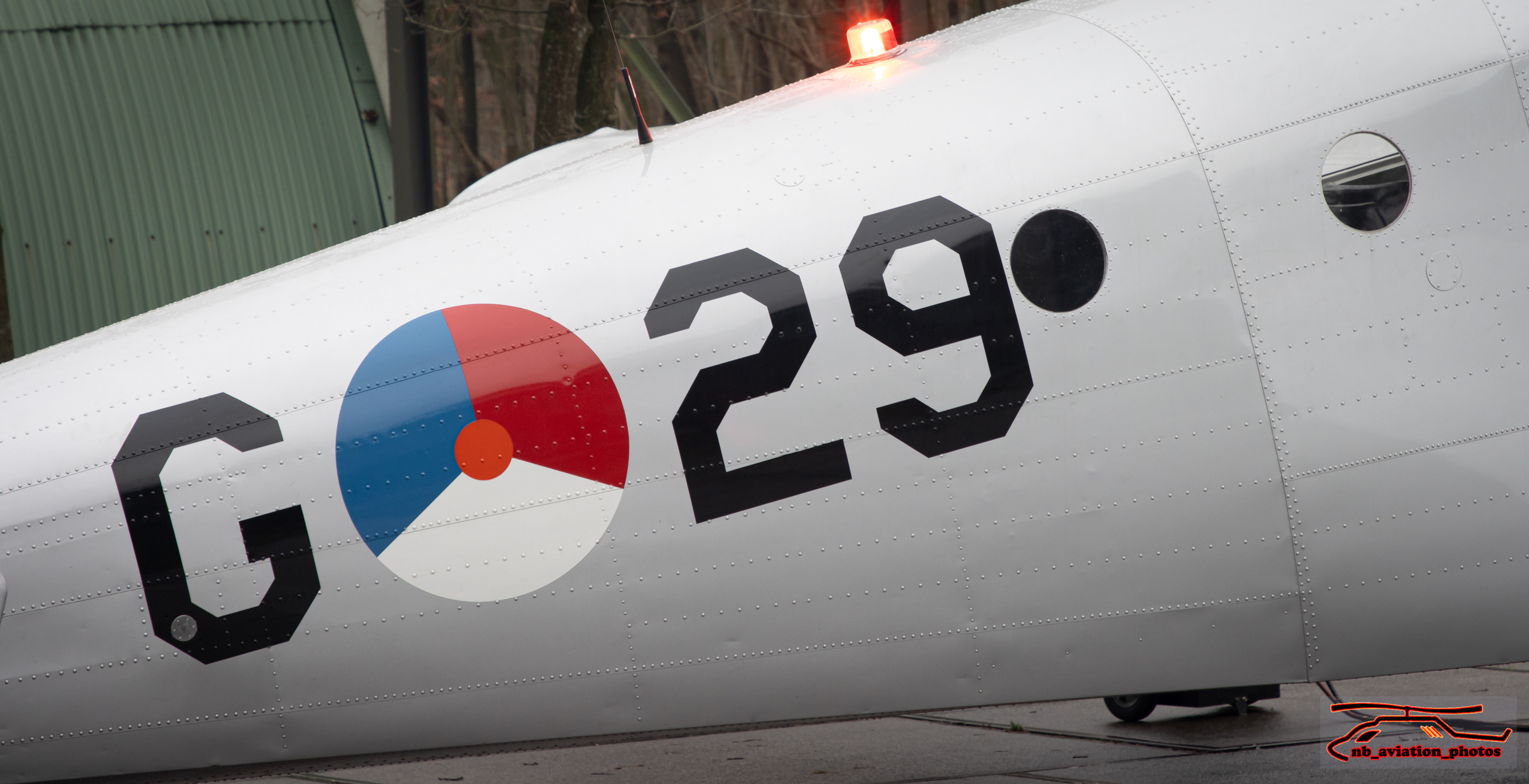 Beechcraft D18S (PH-KHV) G29 Koninklijke Luchtmacht Historische Vlucht