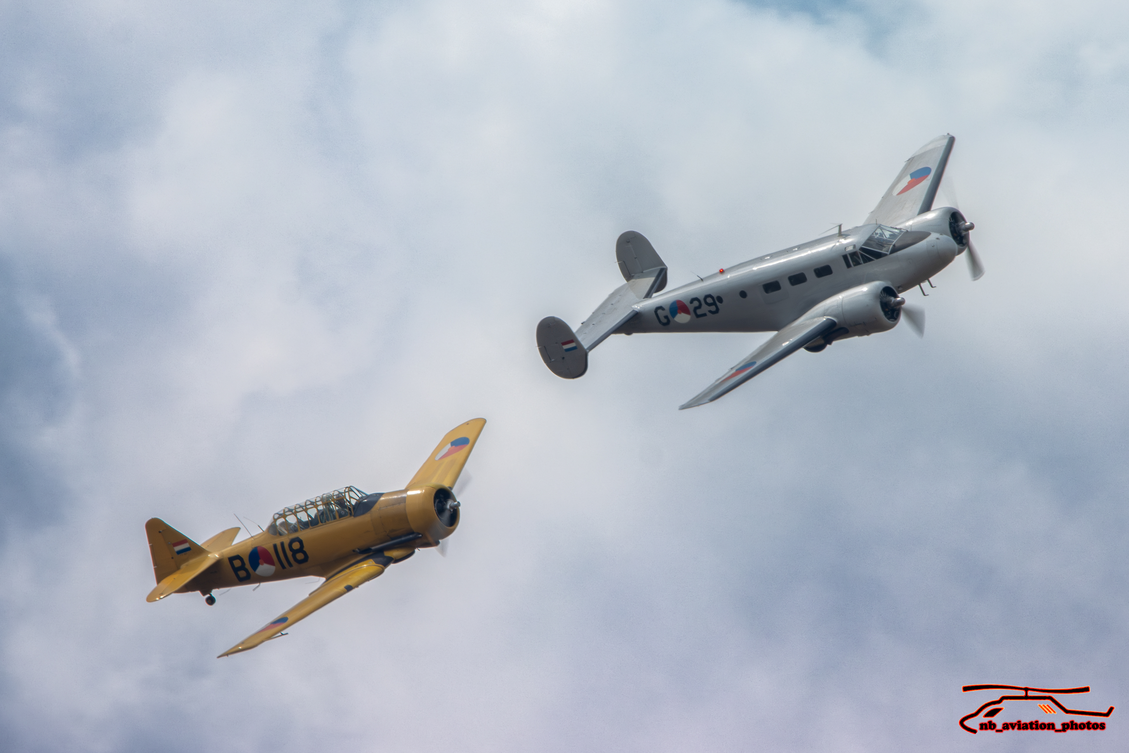North American T-6/SNJ Texan/Harvard + Beech 18 (C-45)