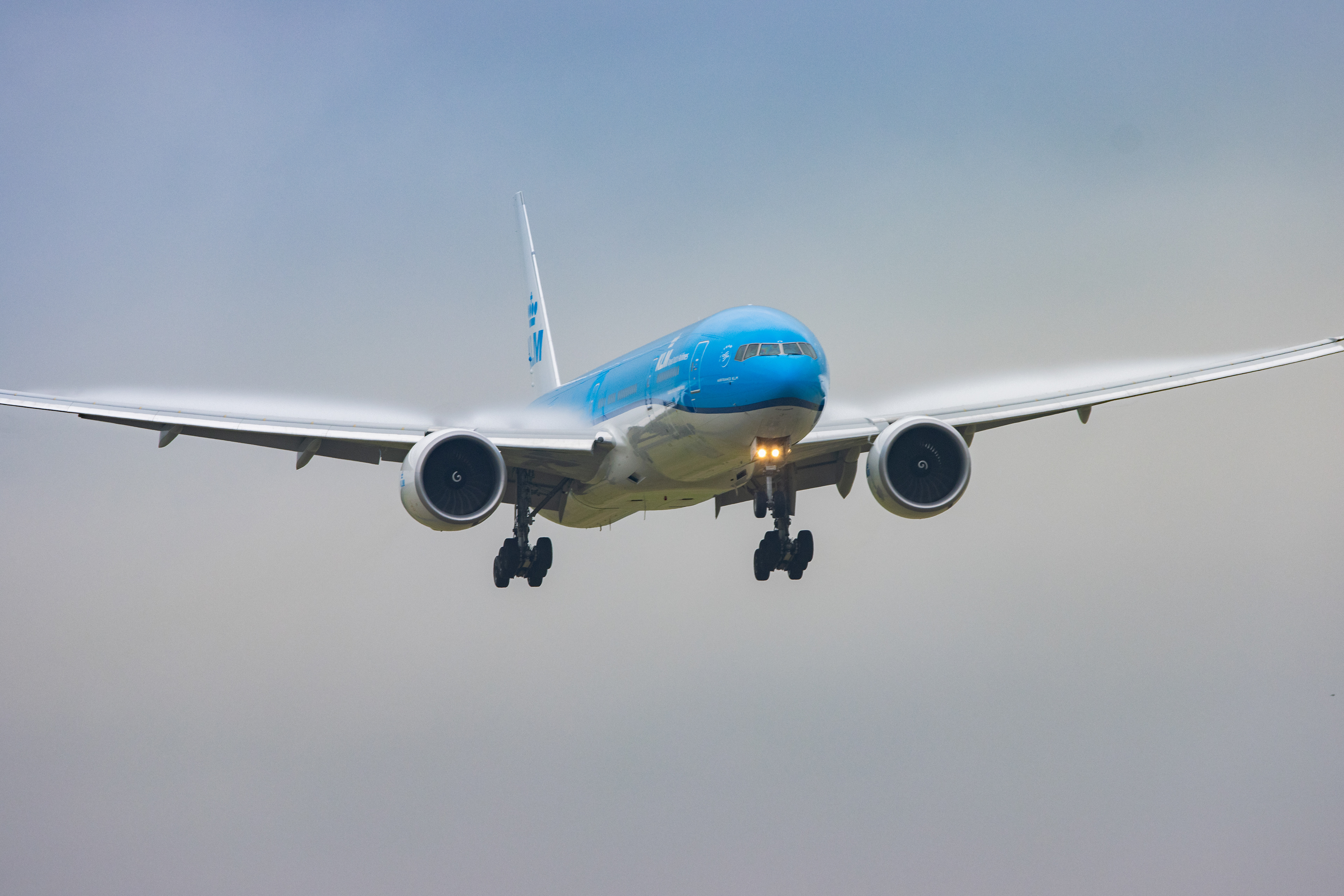 "KLM"  Boeing 777-300