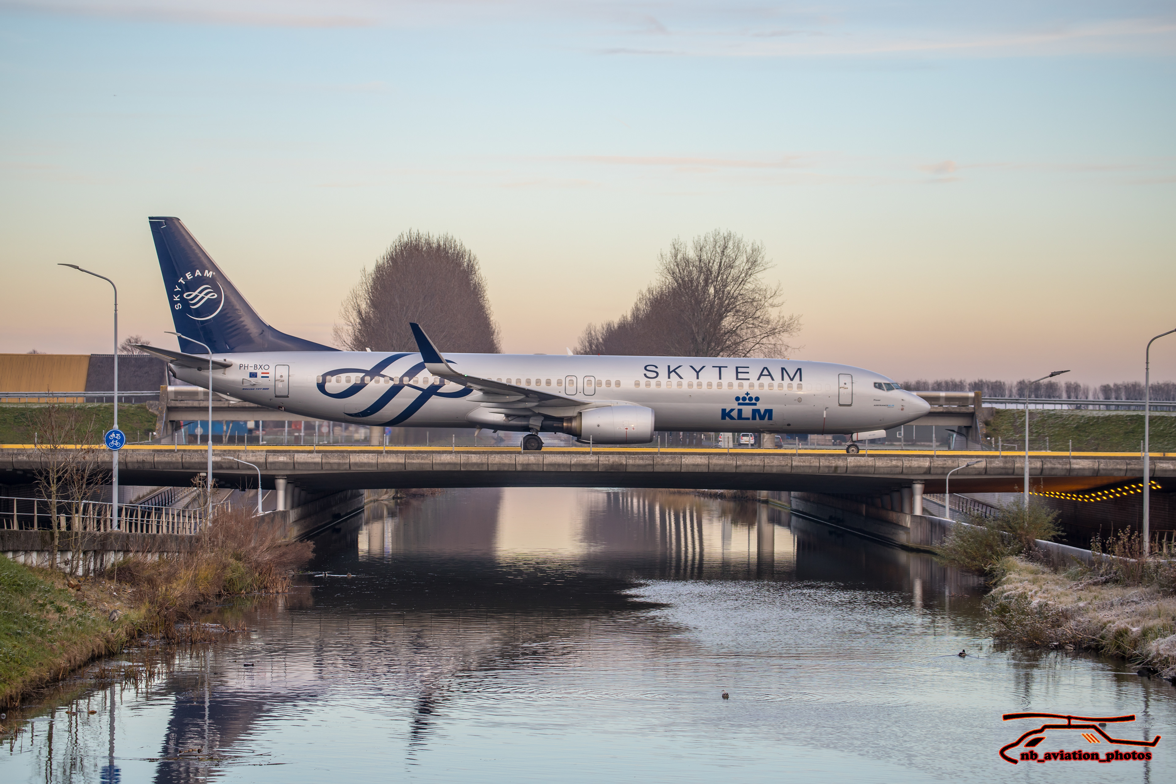 "KLM" BOEING 737-900