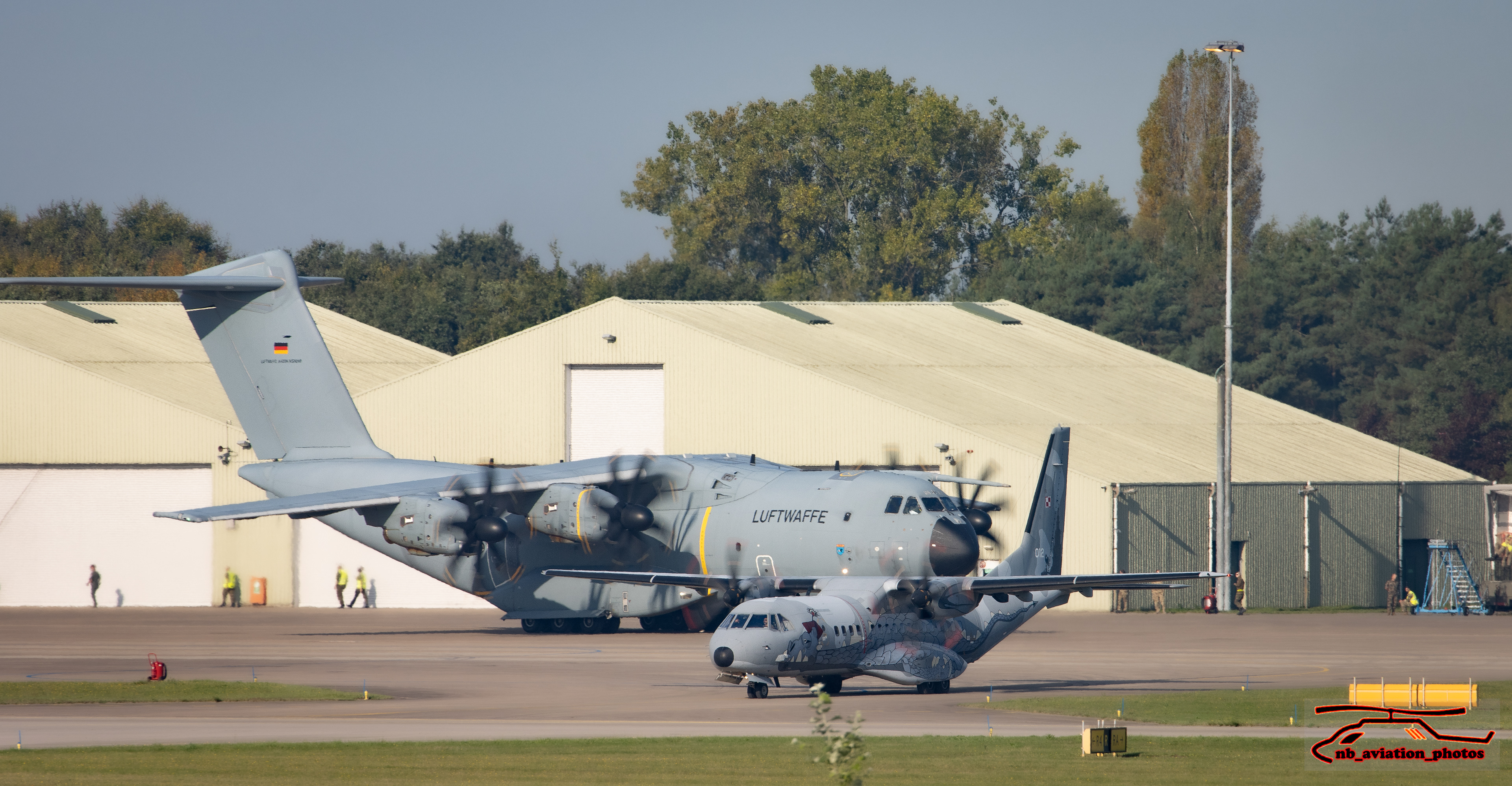 Airbus A400 "Luftwaffe" - Casa C295 "Polish Airforce" 