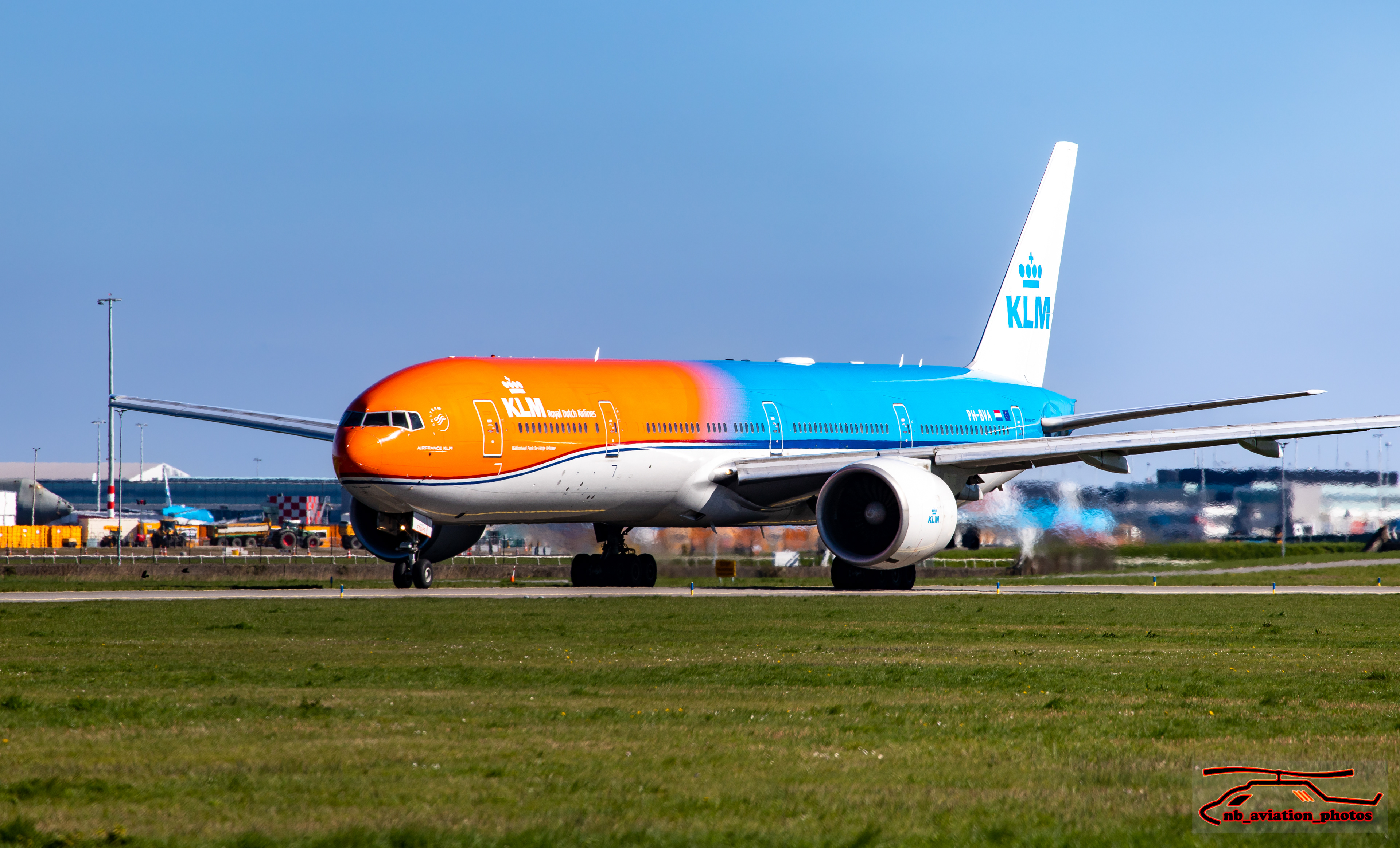 "KLM" BOEING 777-300ER Orange Pride