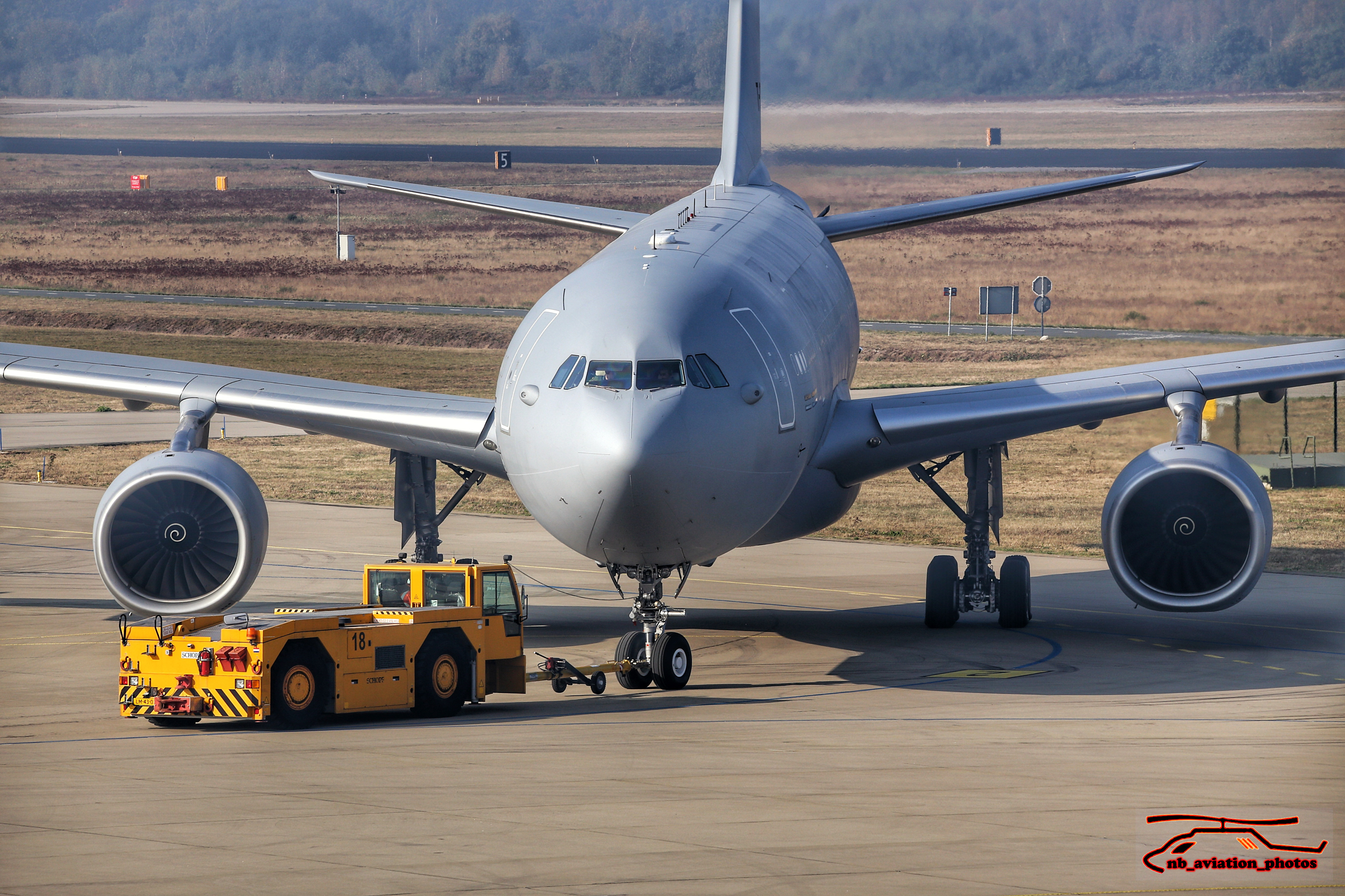 Airbus A330-200MRTT ( T-054 MULTINATIONAL MULTI-ROLE TANKER TRANSPORT)