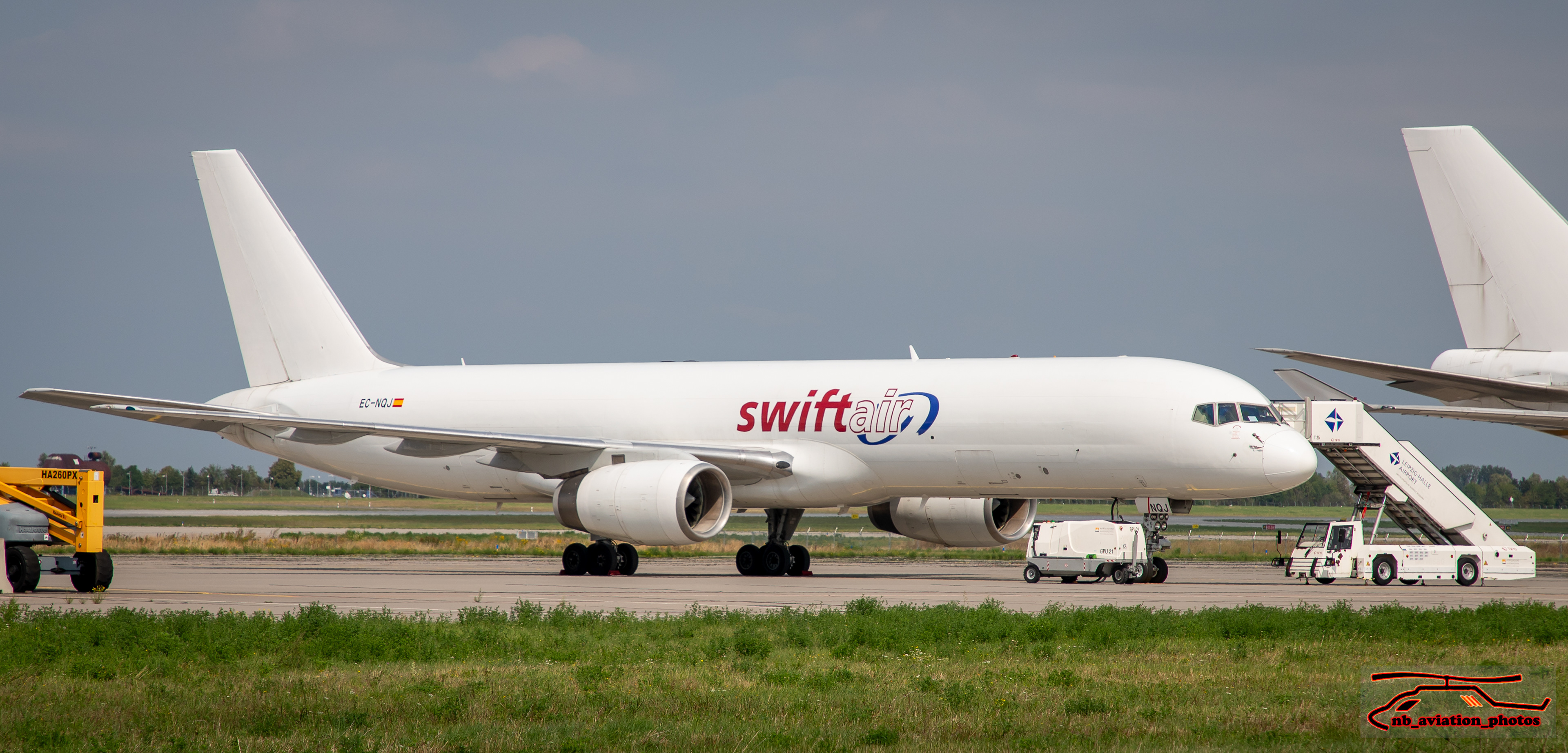 SWIFTAIR - BOEING 757-200PF