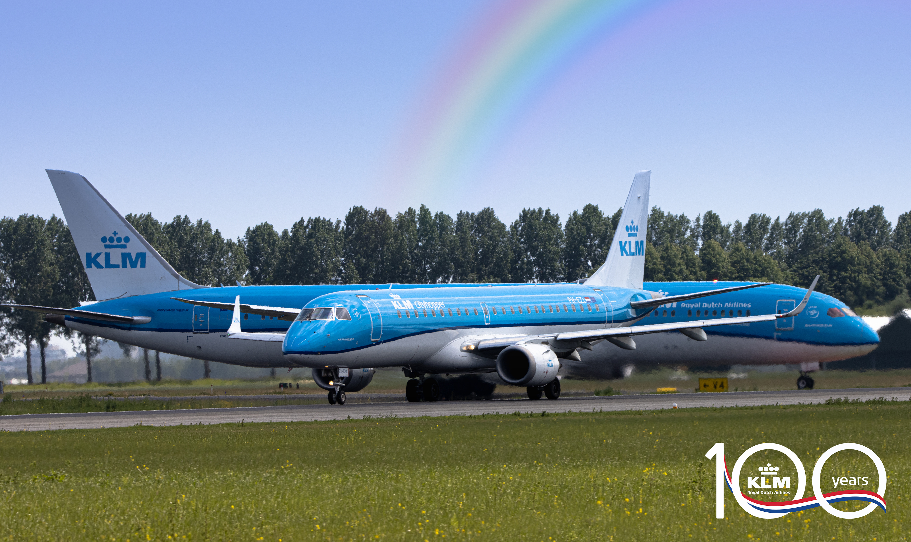 "KLM" Embraer E190STD & Boeing 787