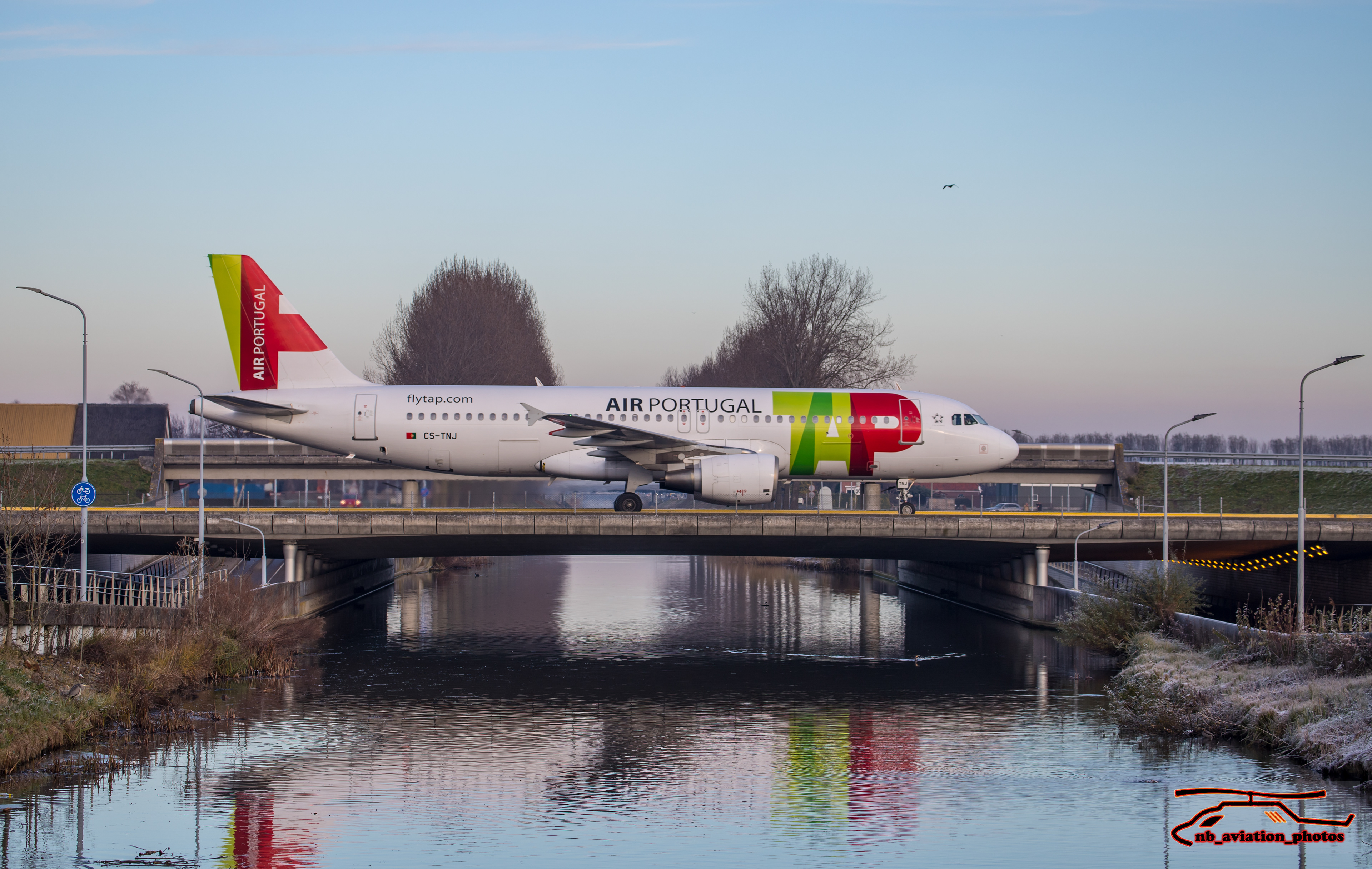 "AIR PORTUGAL" AIRBUS A320-200