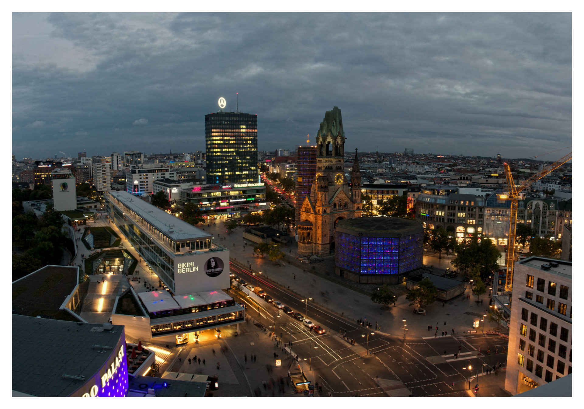Berlin Breitscheidplatz / Gedächtniskirche / Bikini-Gebäude / Europa-Center © Heinz Kleim / KleimDesign