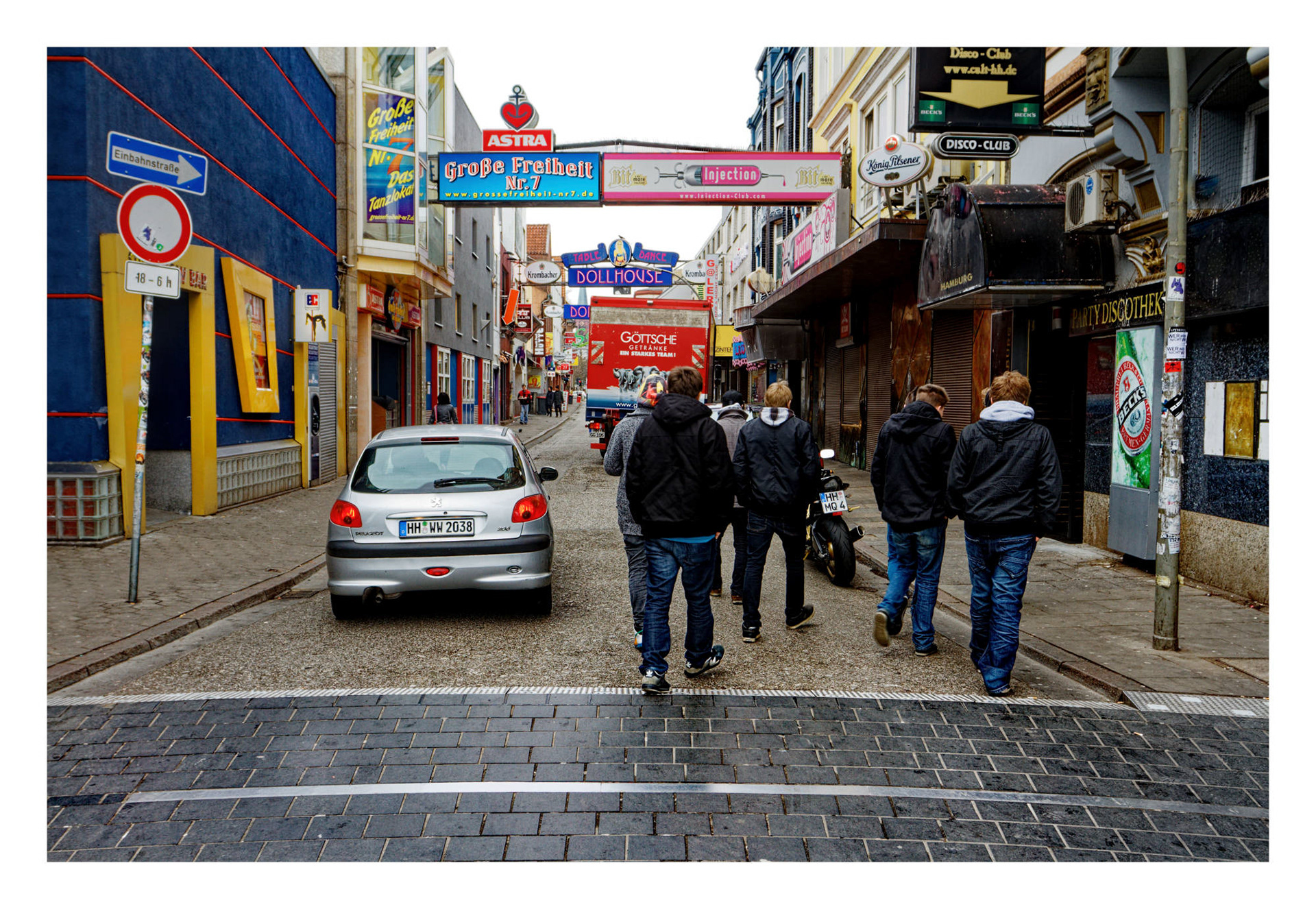 Reeperbahn - Hamburg © Heinz Kleim / KleimDesign