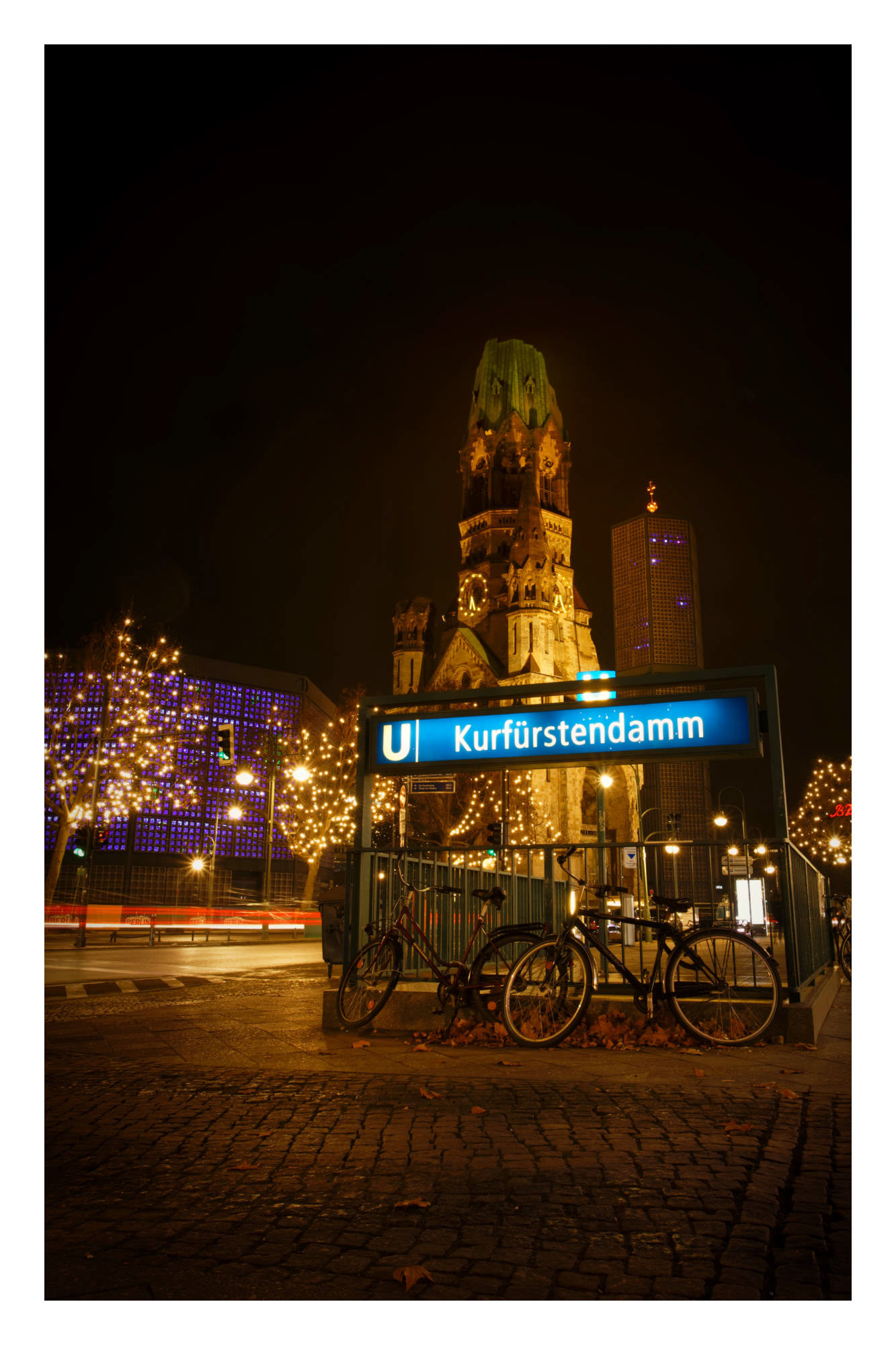 Berlin Gedächtniskirche © Heinz Kleim / KleimDesign