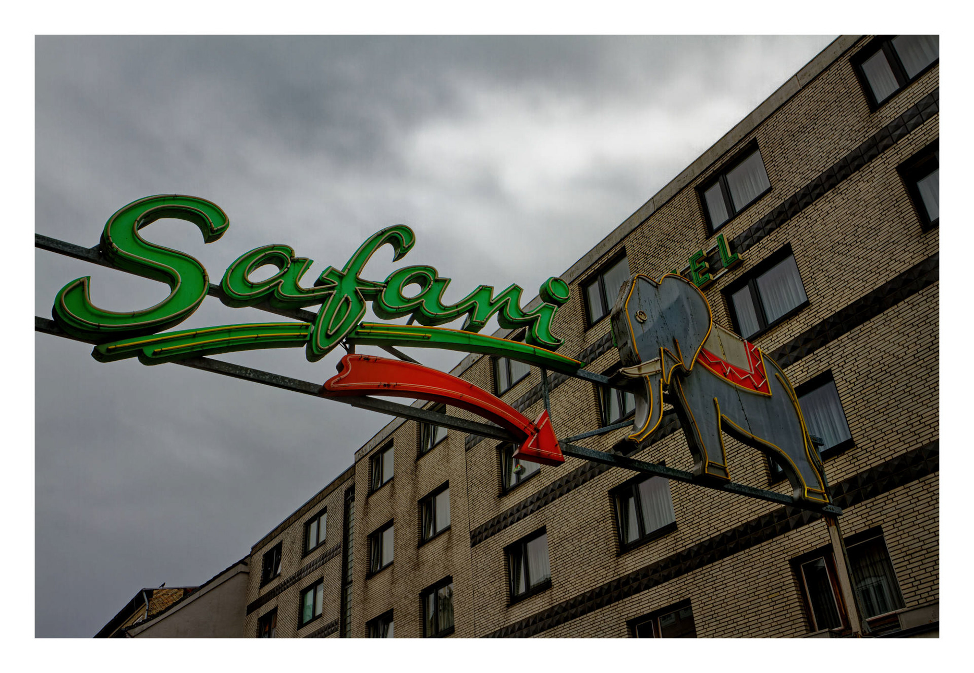 Reeperbahn - Hamburg © Heinz Kleim / KleimDesign