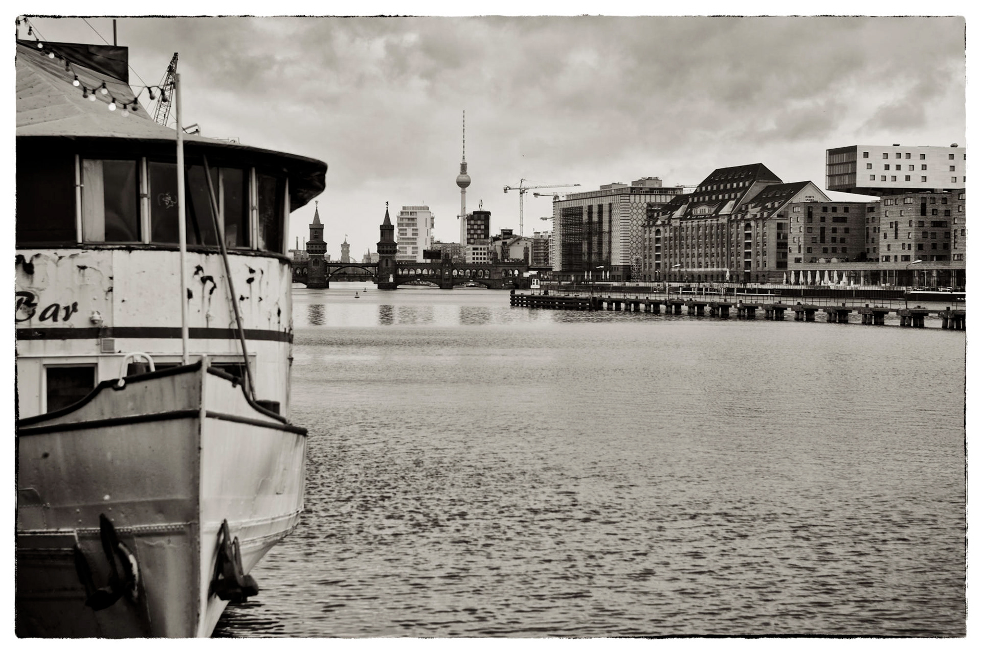 Oberbaumbrücke © Heinz Kleim / KleimDesign