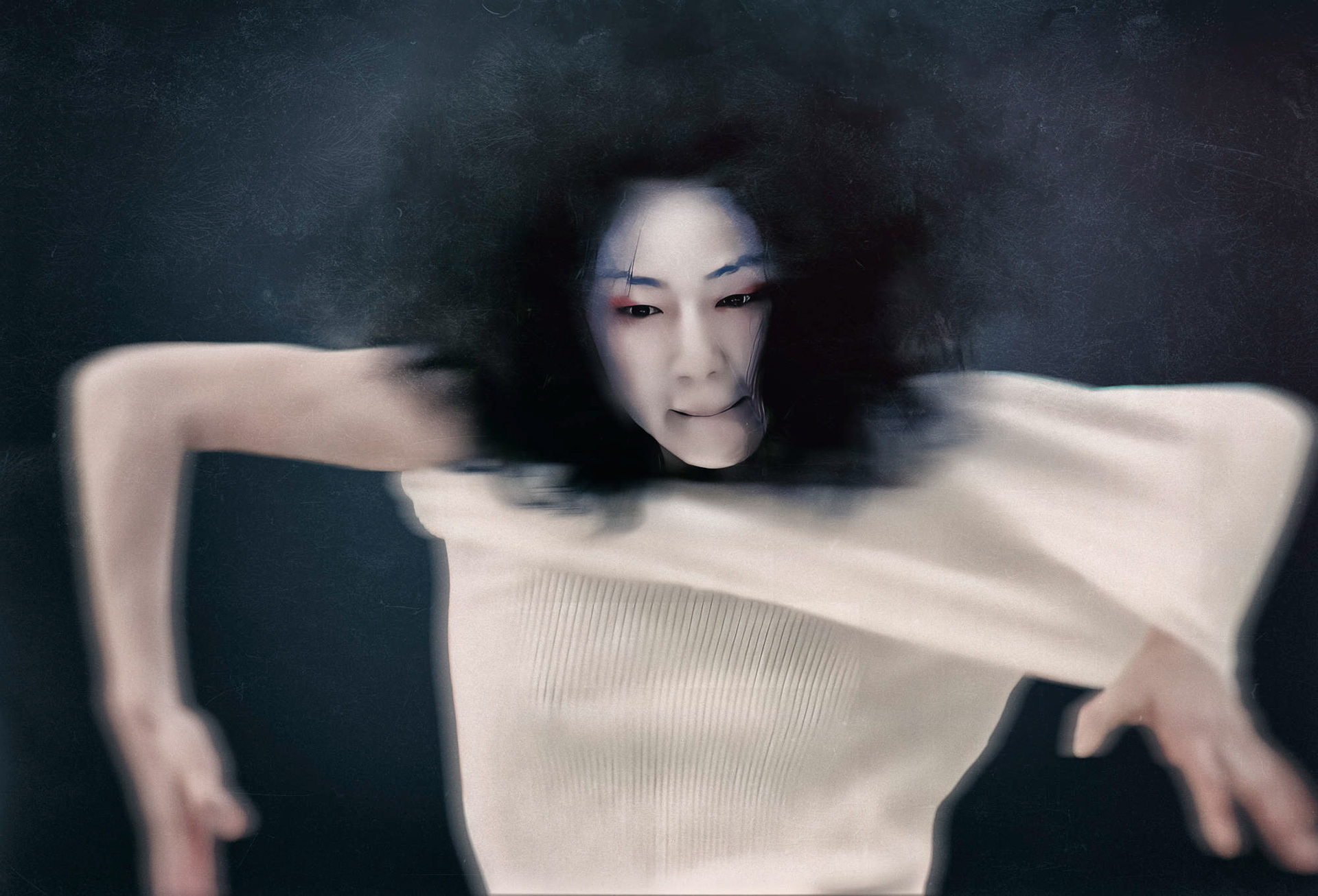 Butoh-Tanz © Heinz Kleim / KleimDesign
