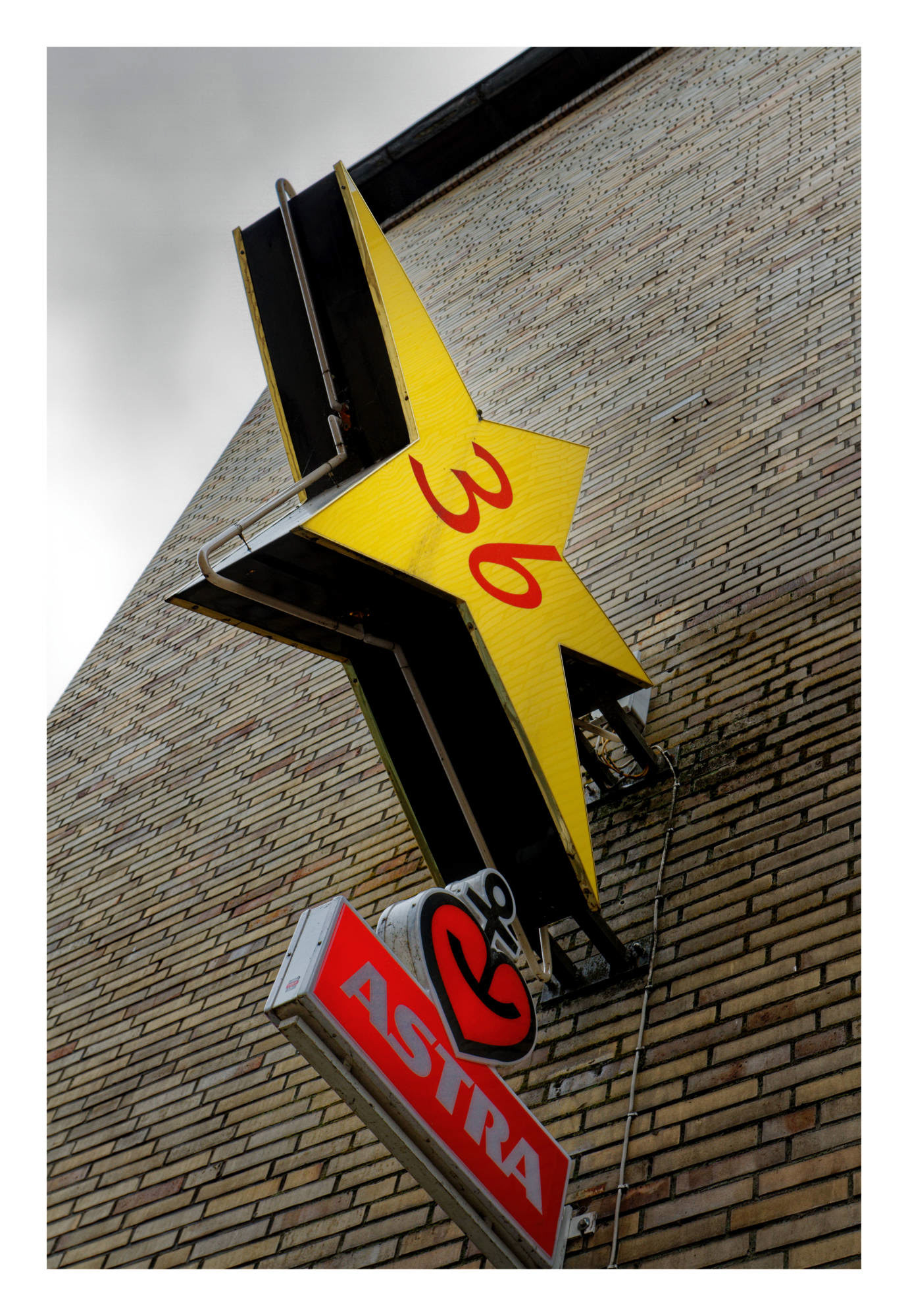 Reeperbahn - Hamburg © Heinz Kleim / KleimDesign