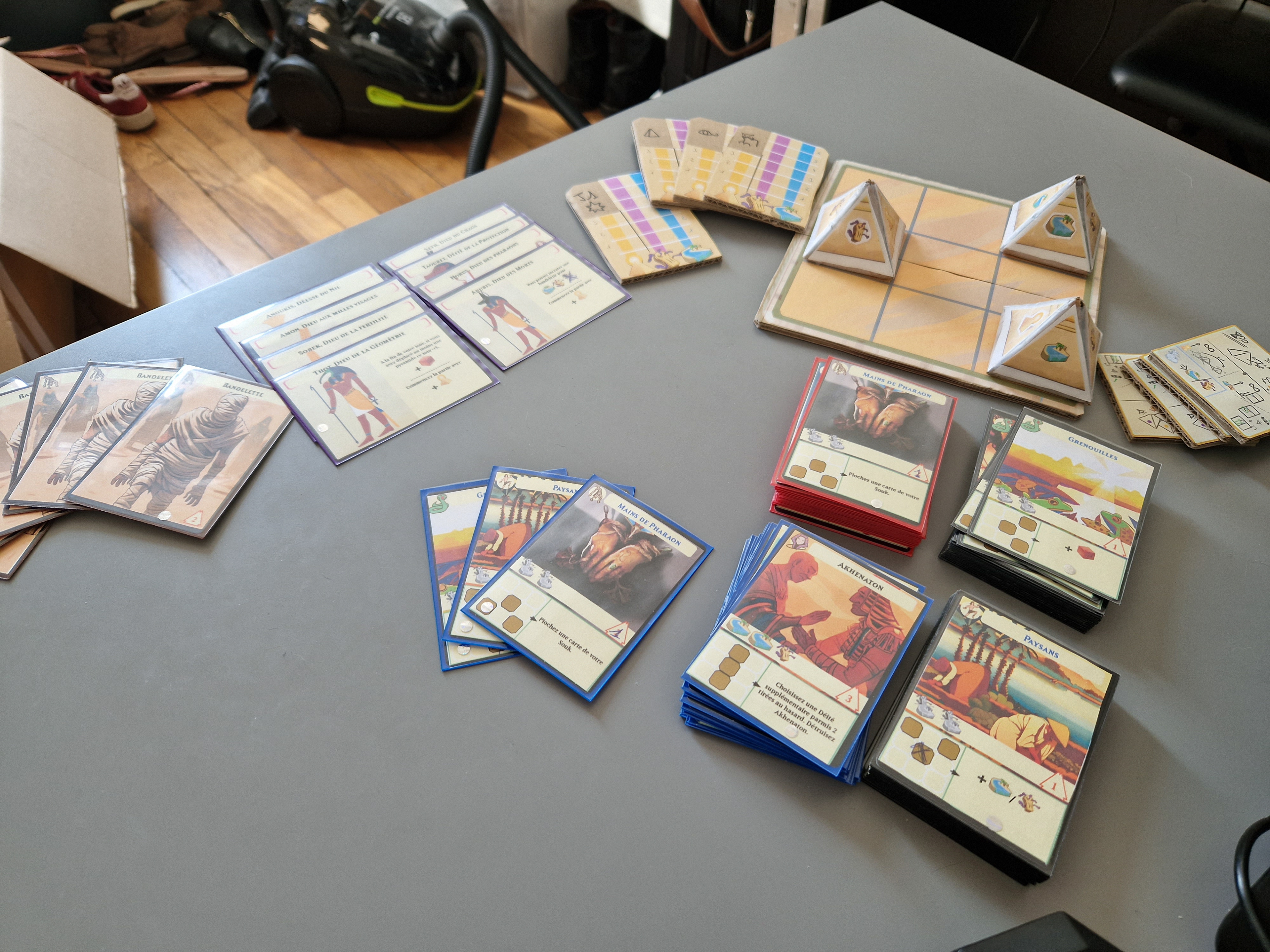 All the stuff you need to play !