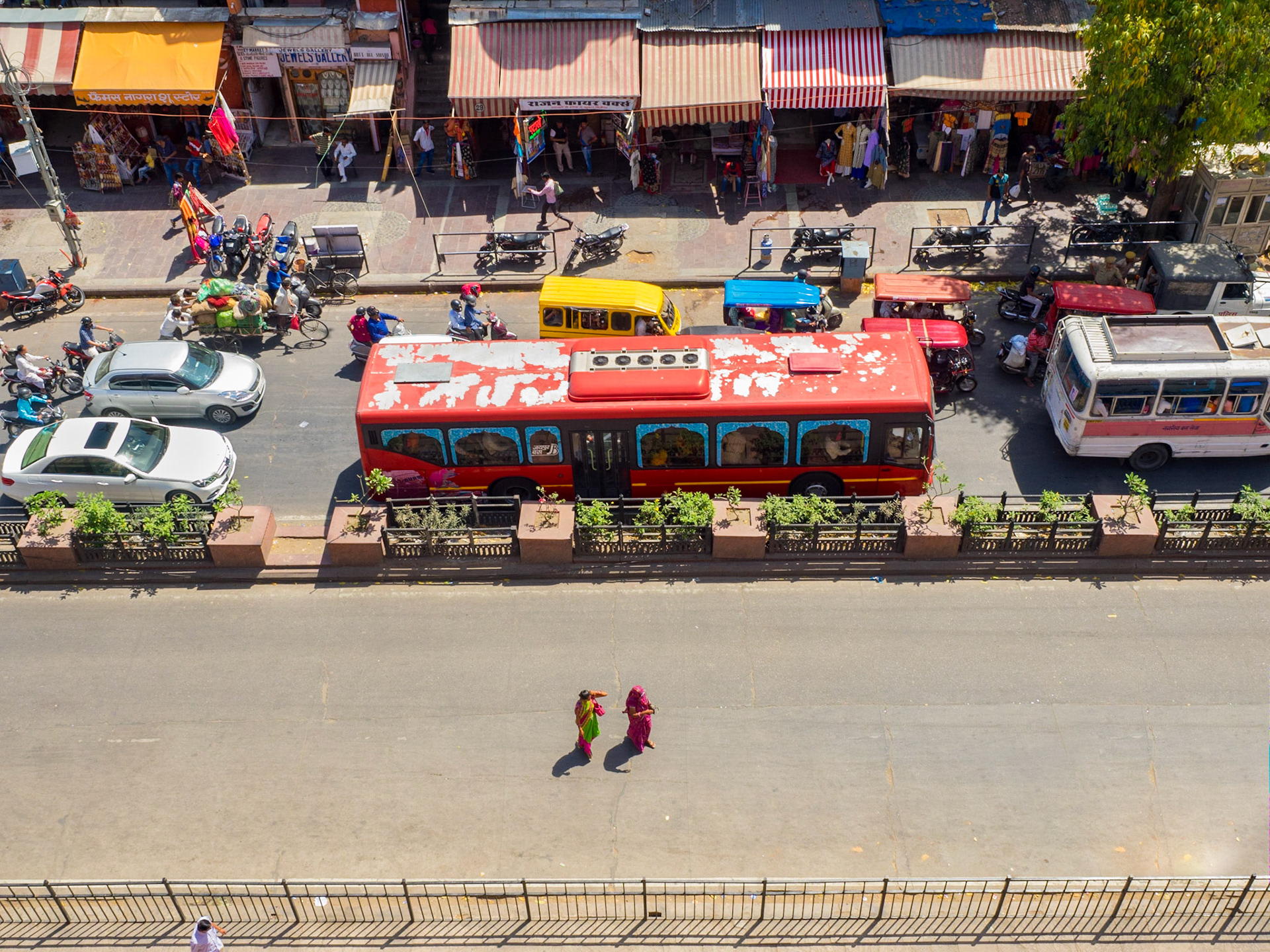 Place aux femmes ! (c'est si rare)