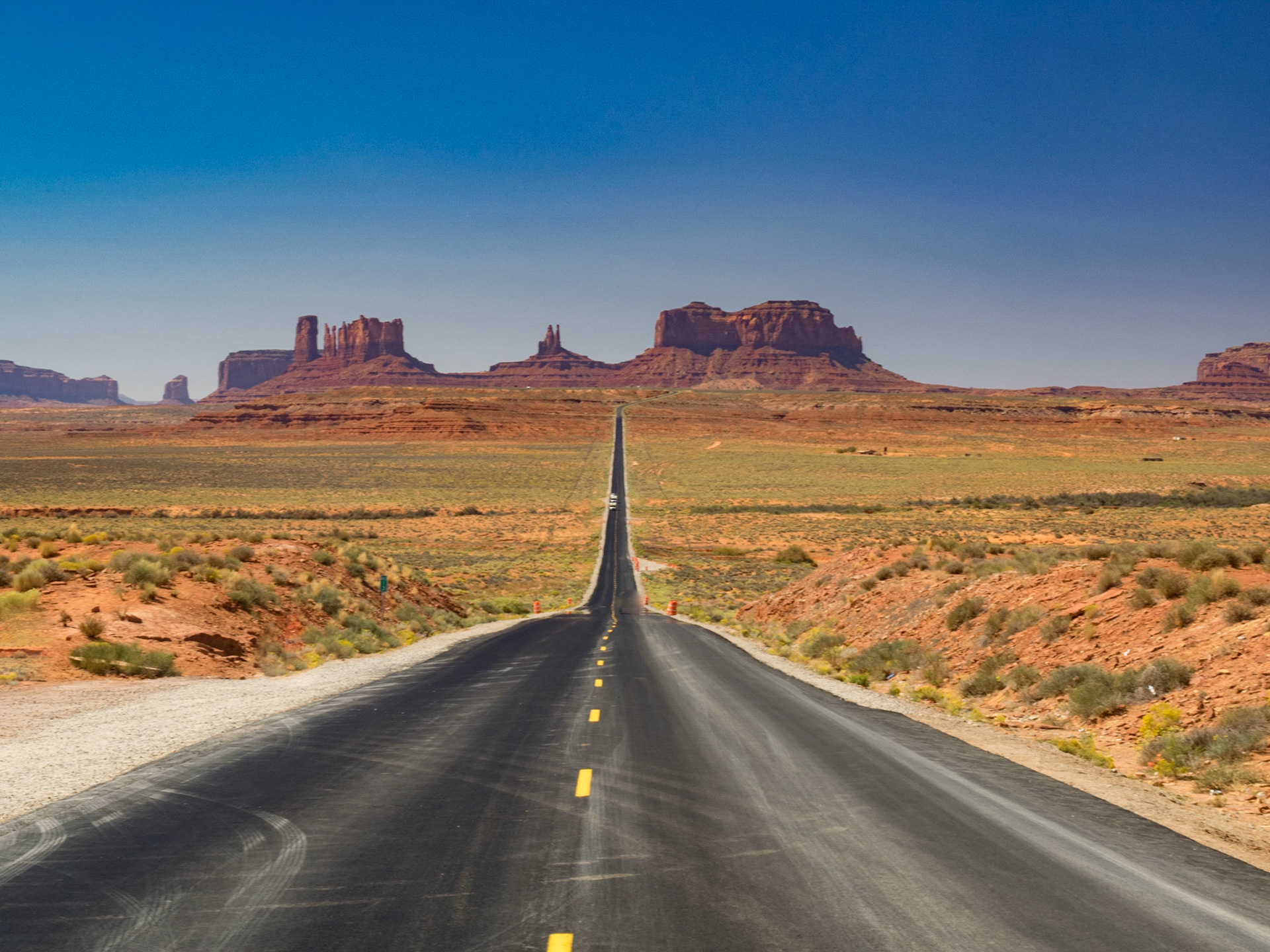 Monument alley, Arizona