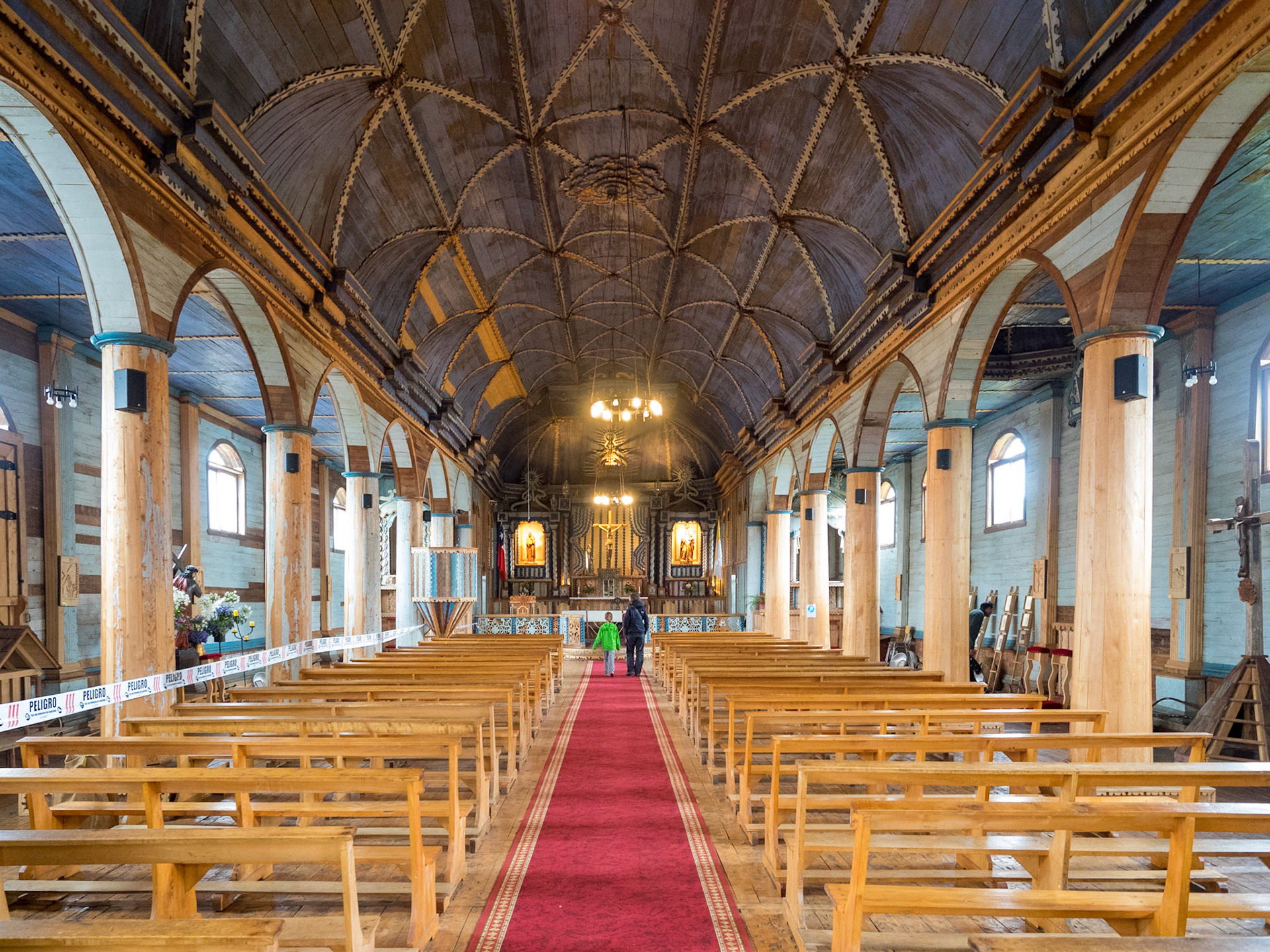 Du bois, du bois, du bois, de l'art et pourtant, tout reste simple.