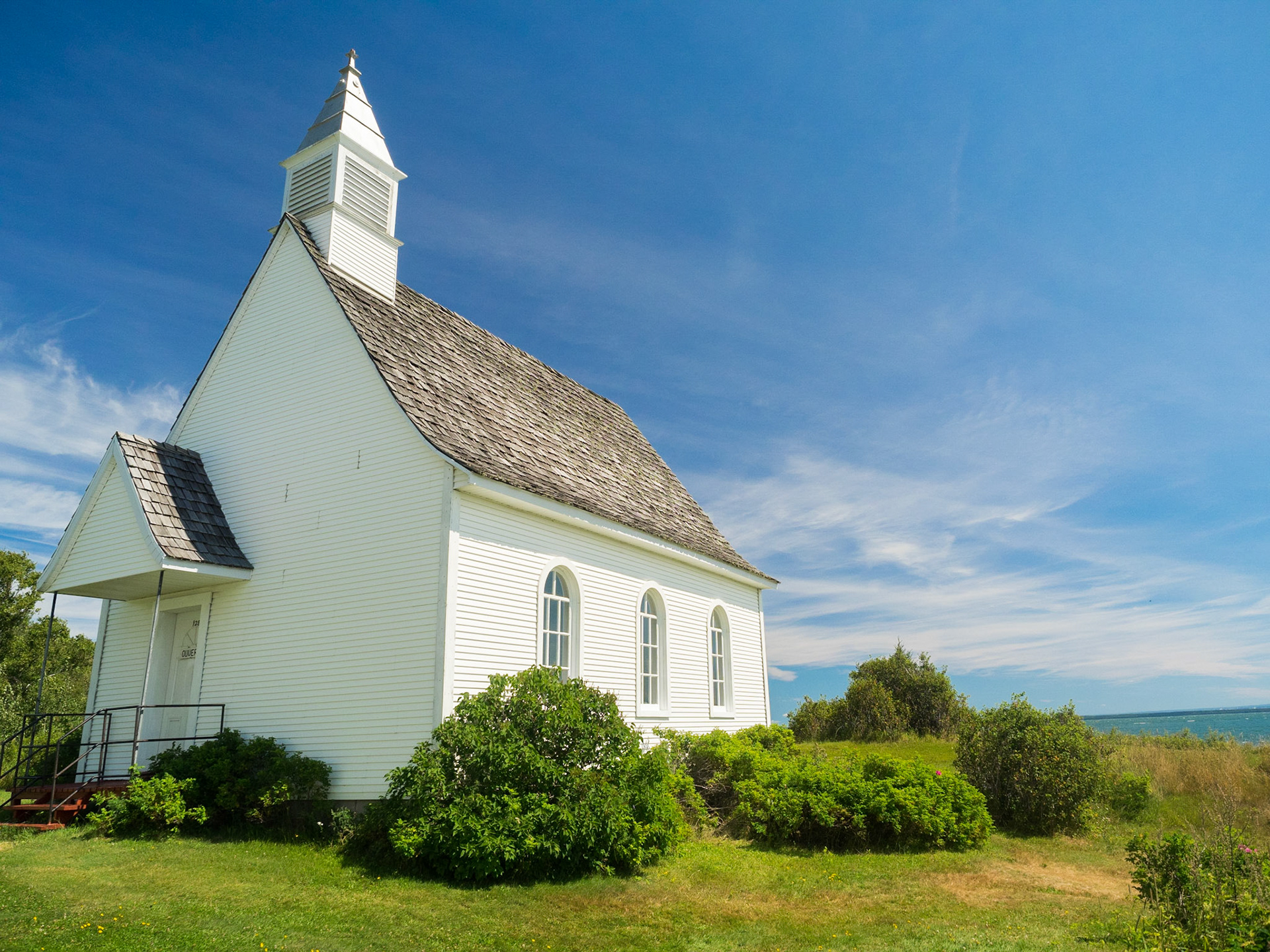 Charmante petite église de port au persil.
Tout le village appartient à la famille Mclaren