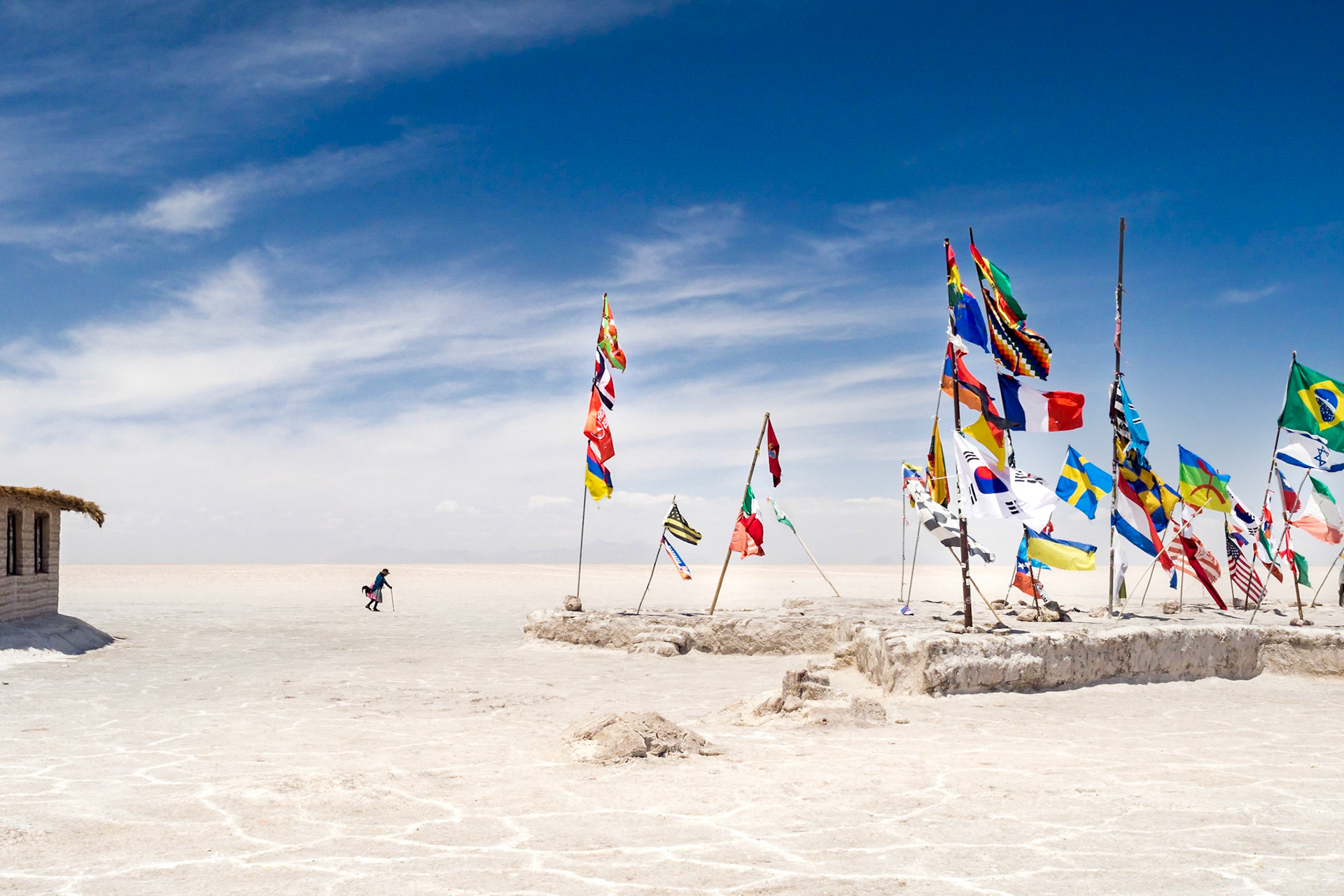 Take your bag, and travel the world. Desert, Flags, path, lady, uyuni