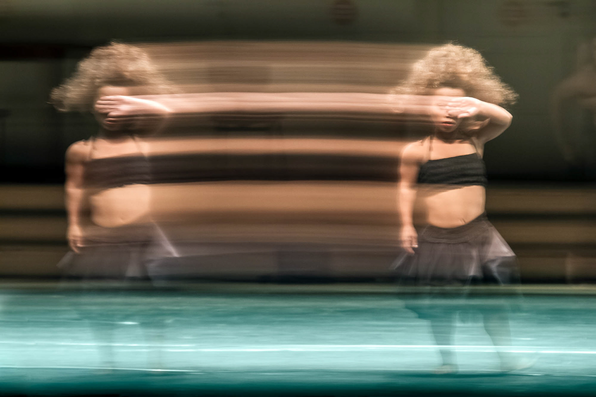 Jania Santos / Proibido Elefantes / Cia Gira dança  RN - 2013 / DISPONÍVEL / R$ 1.100,00 com moldura 