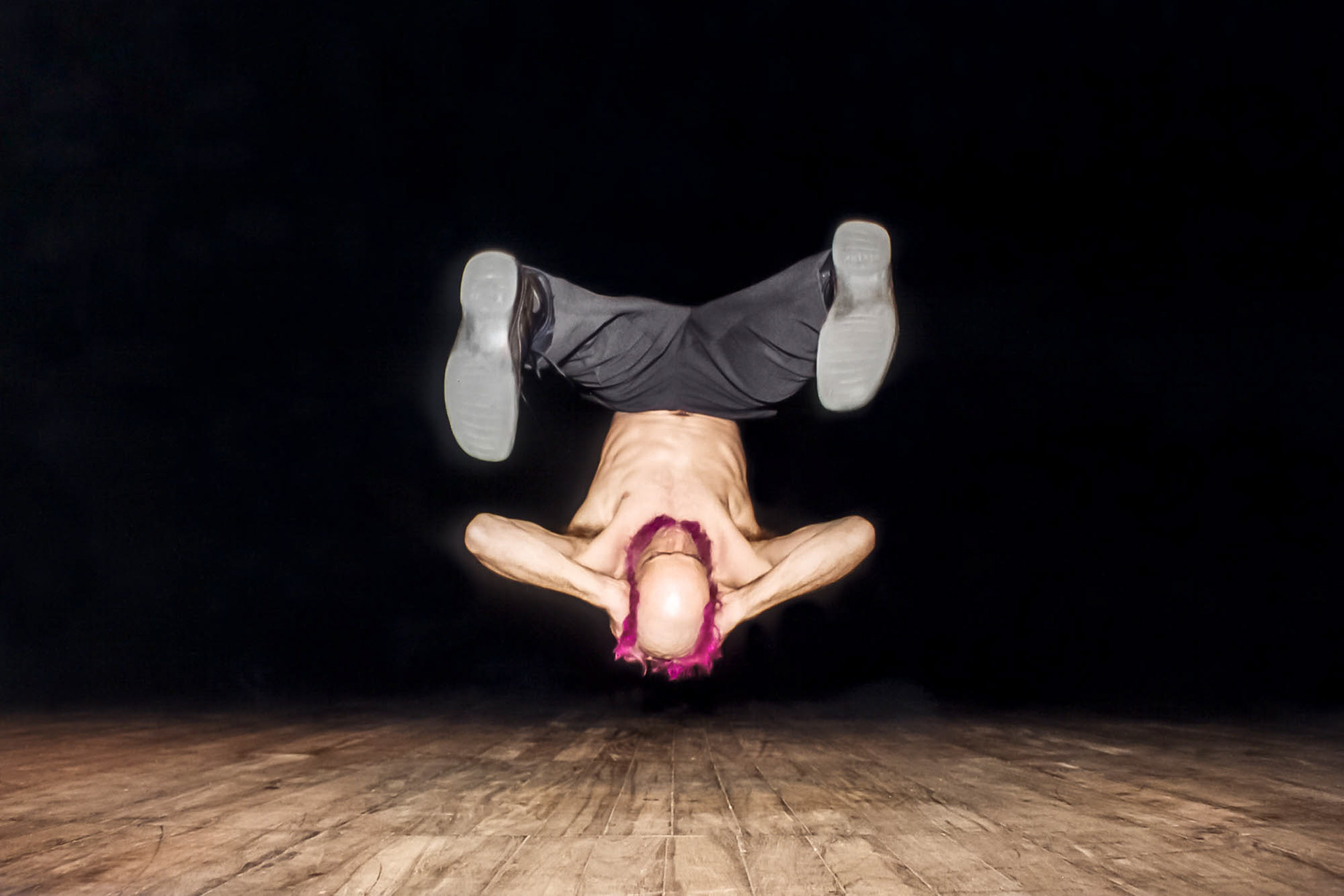 Anderson Gonçalves Projeto SKR Grupo Cena 11 Cia de Dança 2002 DISPONÍVEL / R$ 1.400,00 com moldura