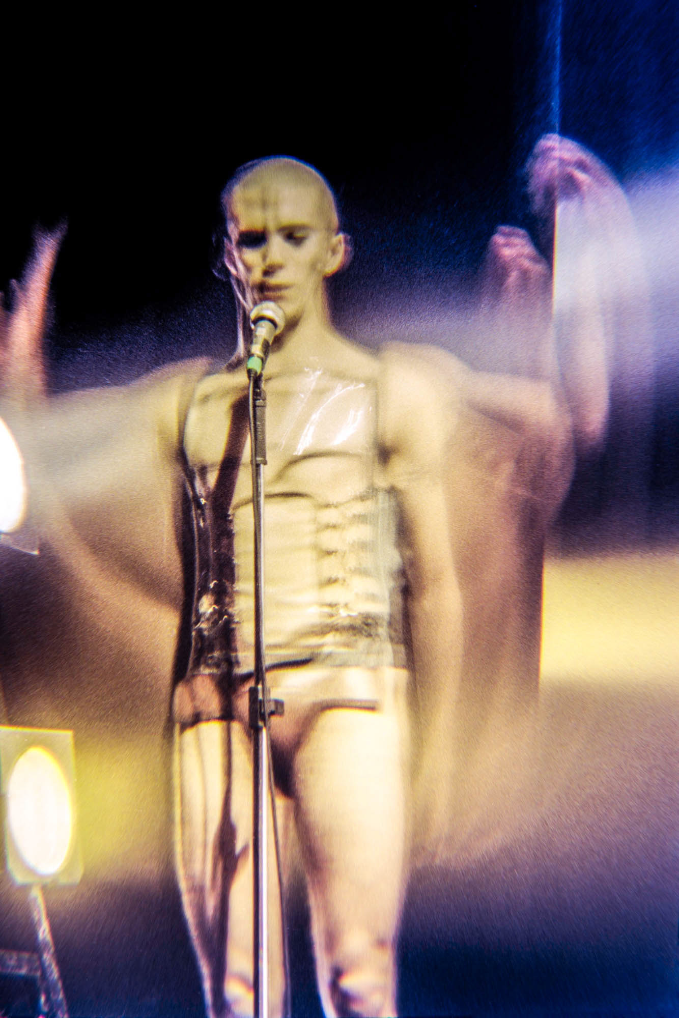 Alejandro Ahmed / O Novo Cangaço / Grupo Cena 11 Cia de Dança - 1996 / DISPONÍVEL / R$ 1.400,00 com moldura