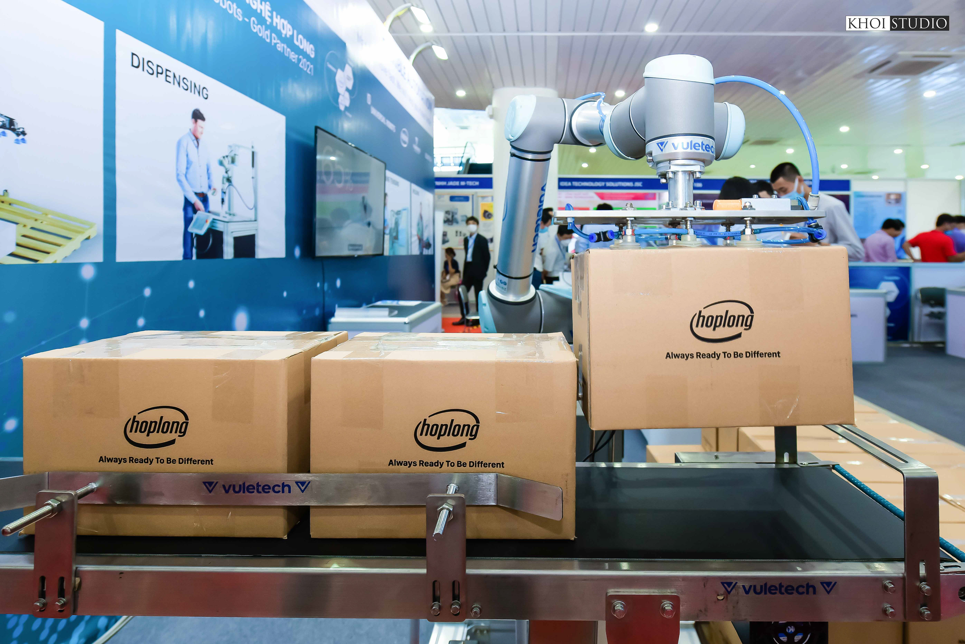 Fair and exhibition photographer in Da Nang - Da Nang Events - Chụp ảnh sự kiện Đà Nẵng - Khoi Studio