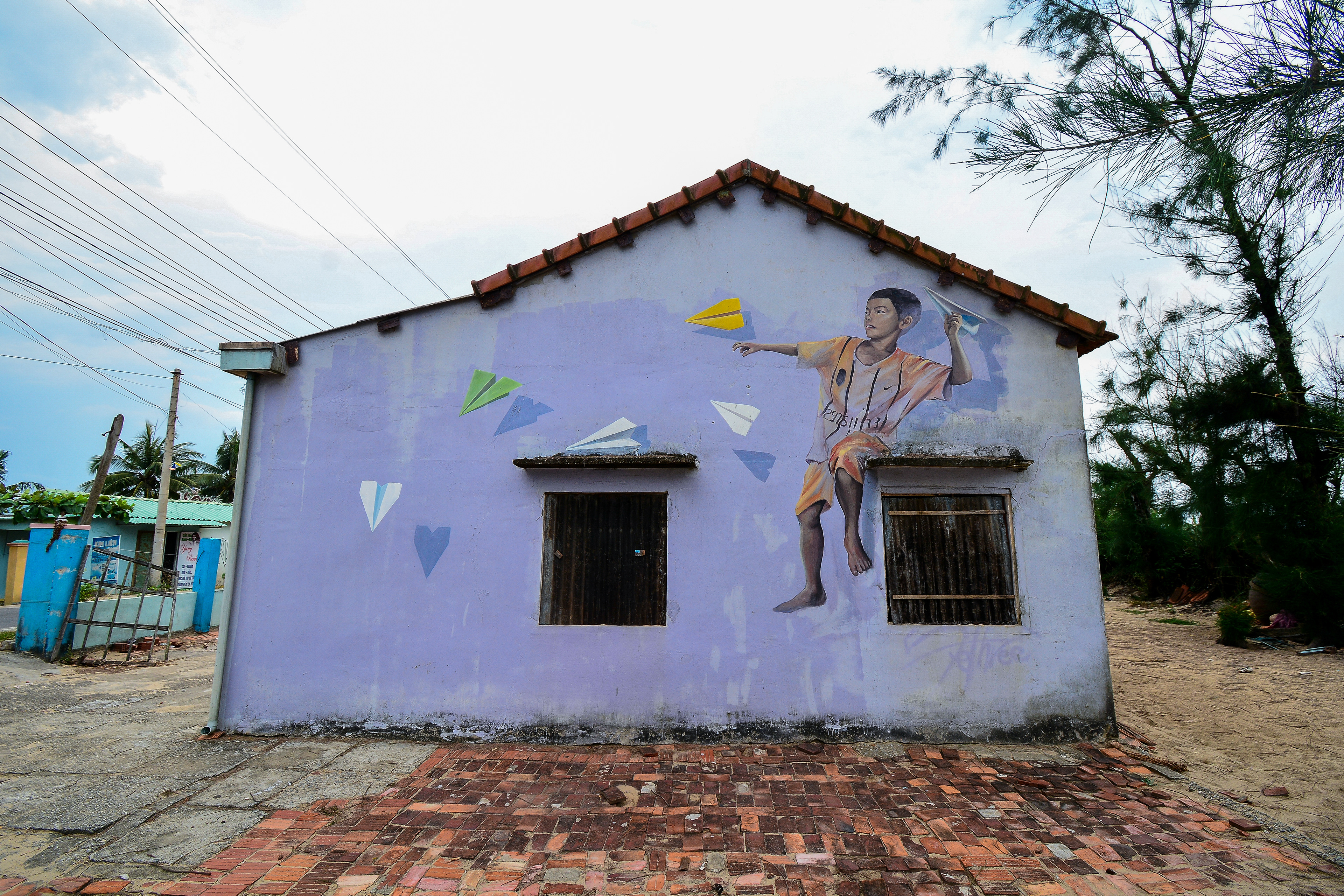 Làng Bích Họa Tam Thanh - Tam Thanh Mural Village