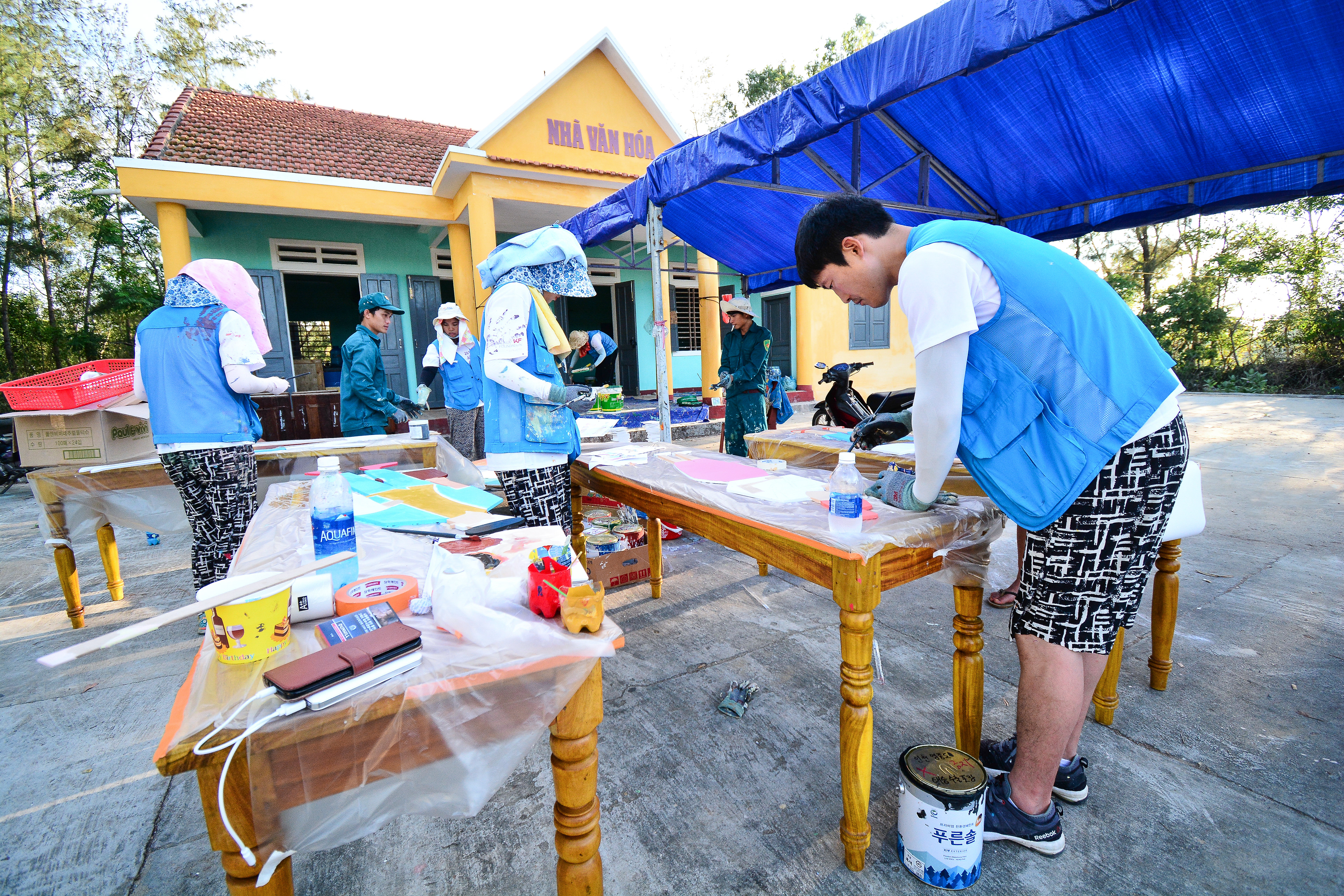 Làng Bích Họa Tam Thanh - Tam Thanh Mural Village