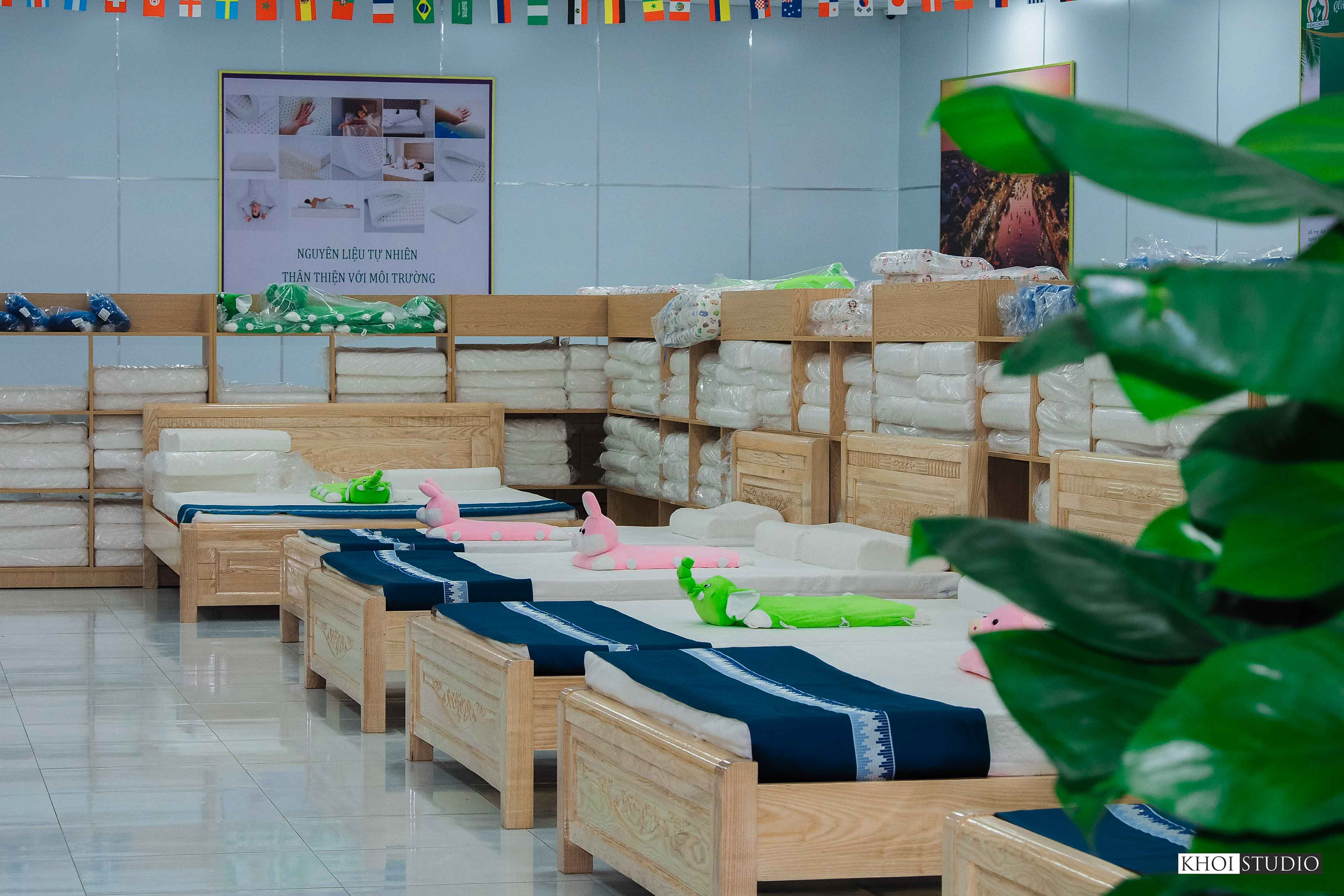 Showroom nệm cao su Vân Hà
