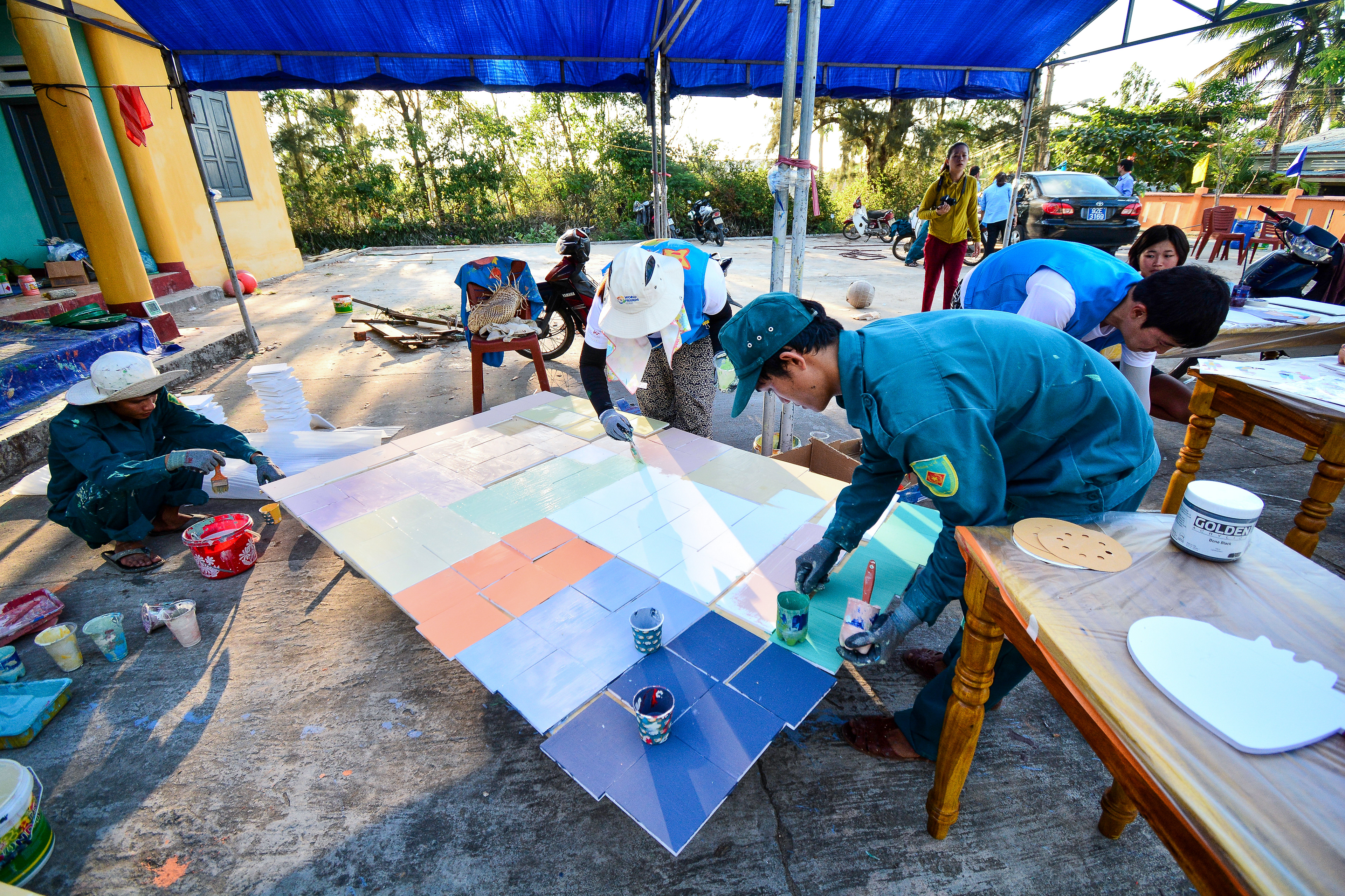 Làng Bích Họa Tam Thanh - Tam Thanh Mural Village