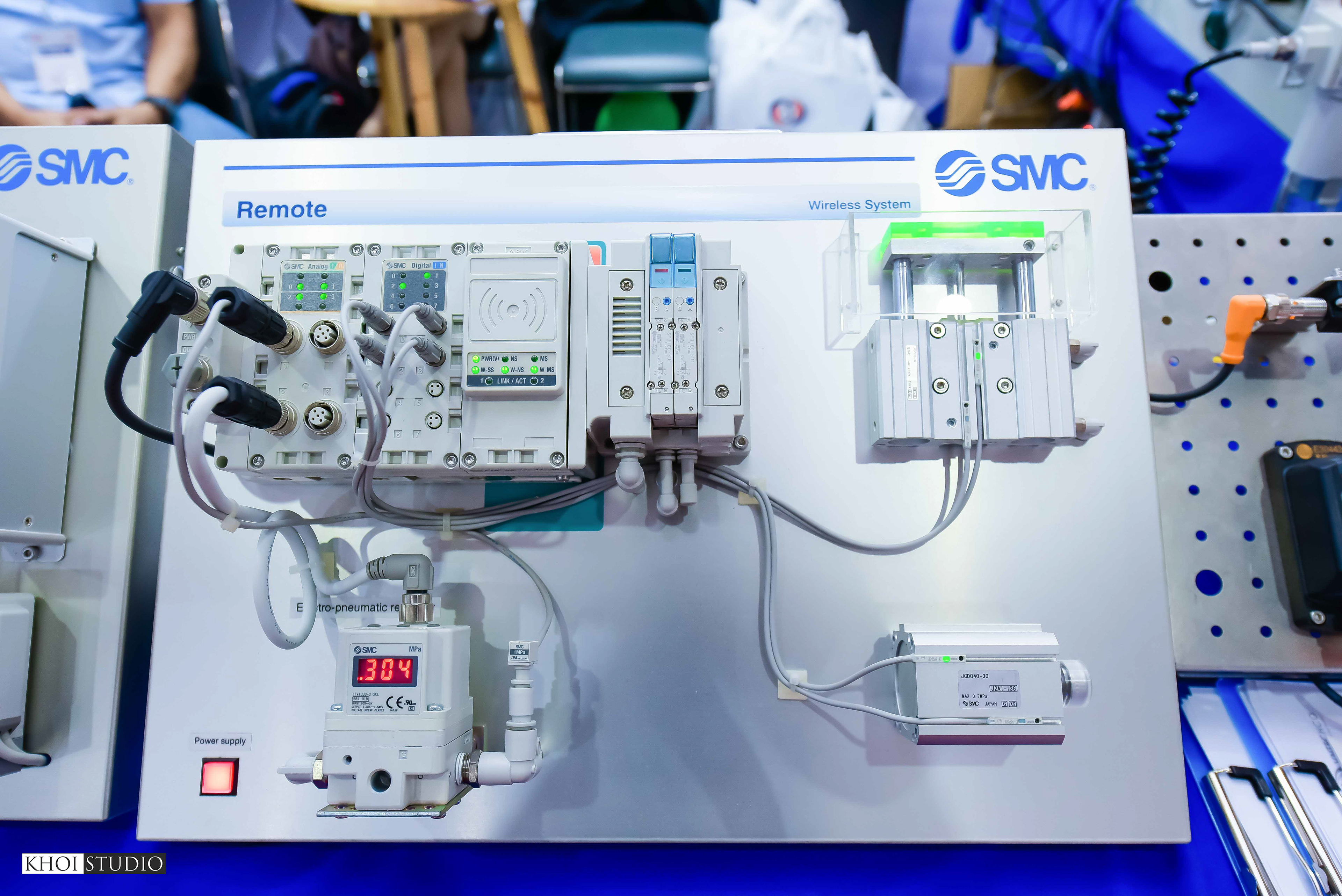 Fair and exhibition photographer in Da Nang - Da Nang Events - Chụp ảnh sự kiện Đà Nẵng - Khoi Studio