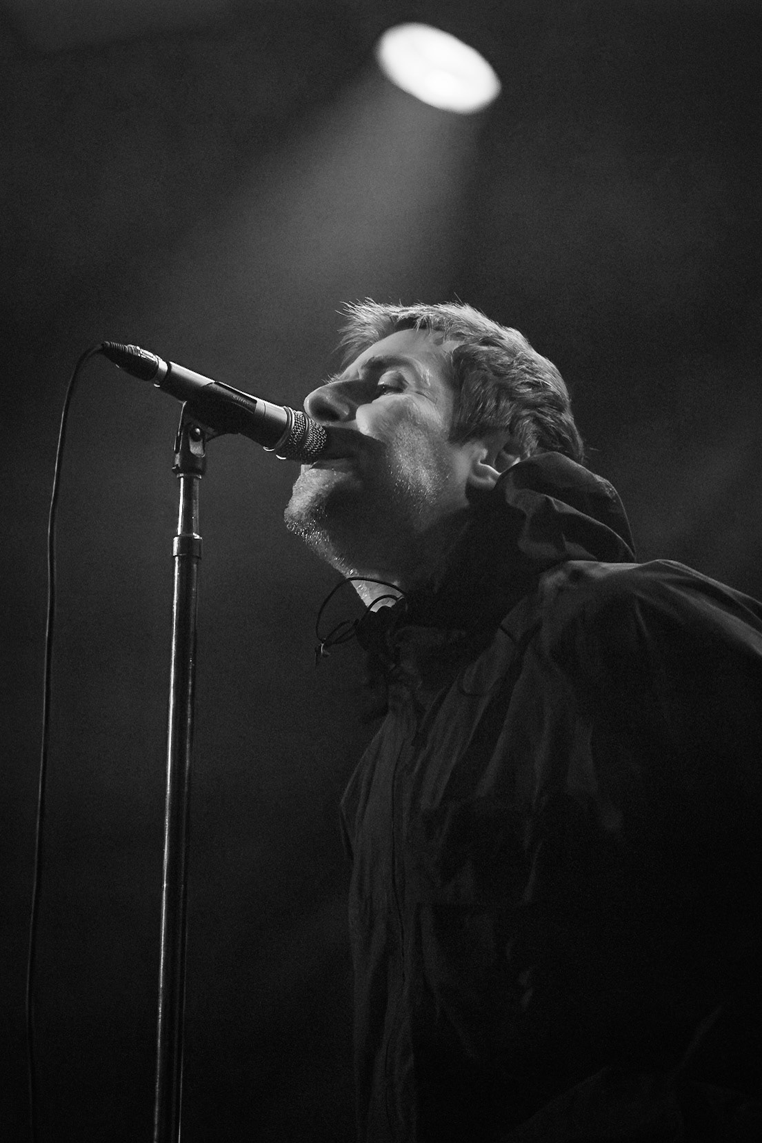 Liam Gallagher of Oasis performing live at Glasgow’s iconic Barrowland Ballroom. Photographed by Gareth Fraser / 3rd Mile.