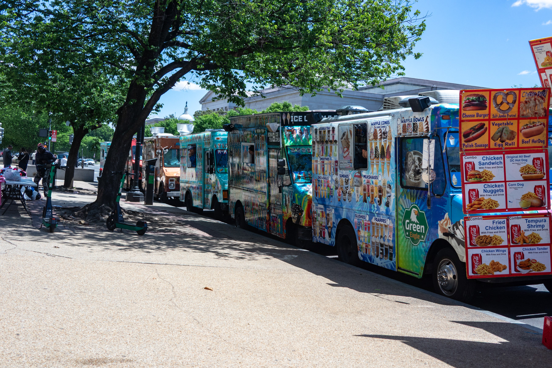 Food Truck outside National Archives