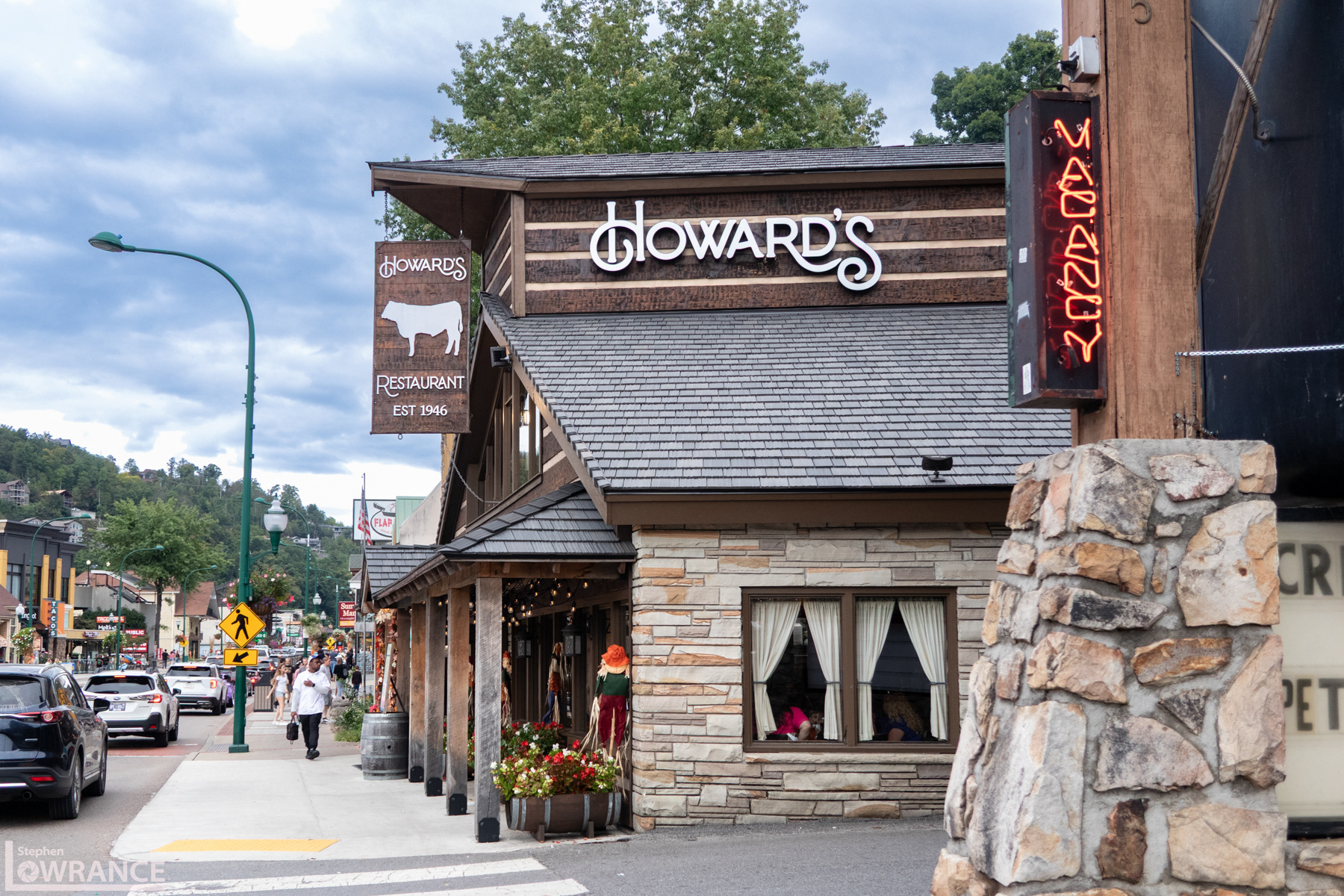 Howard's Steakhouse