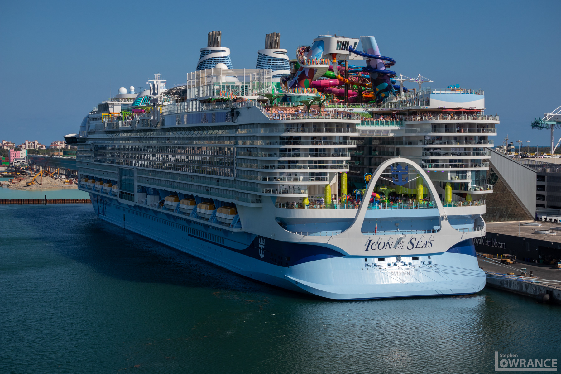Icon of the Seas, Larget Cruise Ship. Can hold up to 10k passengers.