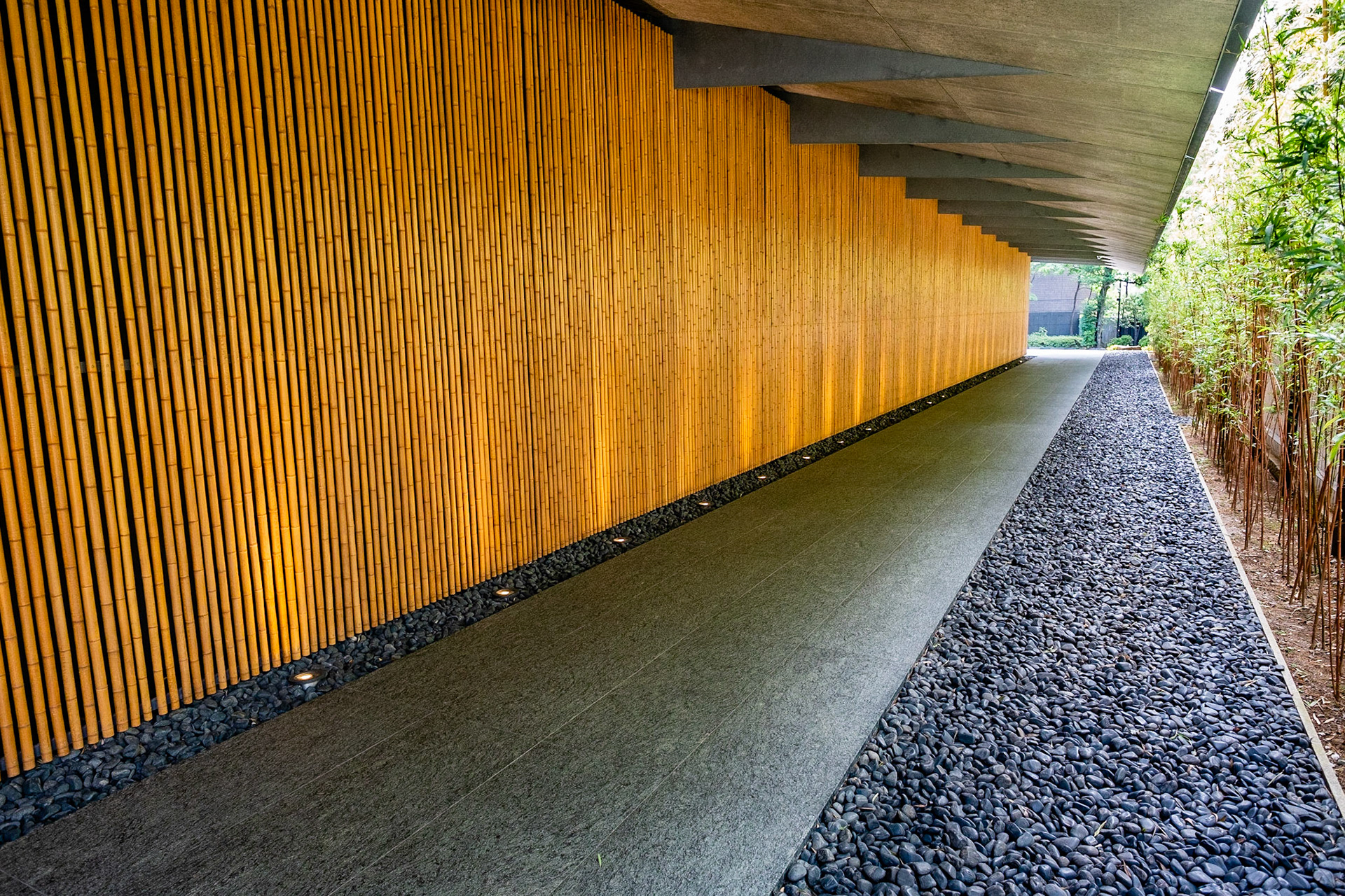 Nezu Museum, Tokyo - designed by Kuma Kengo