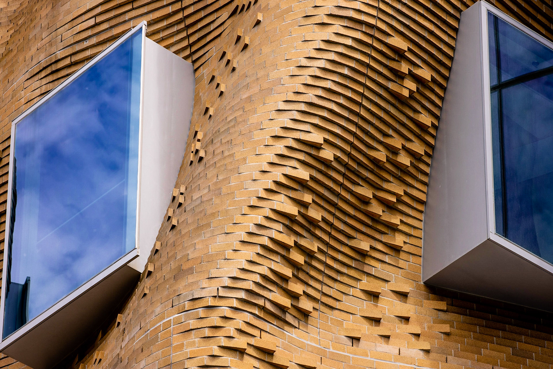 UTS, Haymarket designed by Frank Gehry