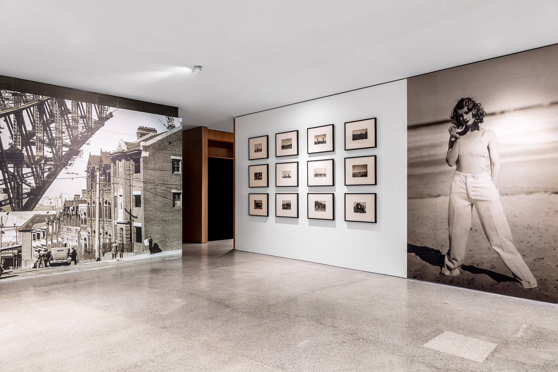 E.O Hoppé - photographs from the Oroton Collection