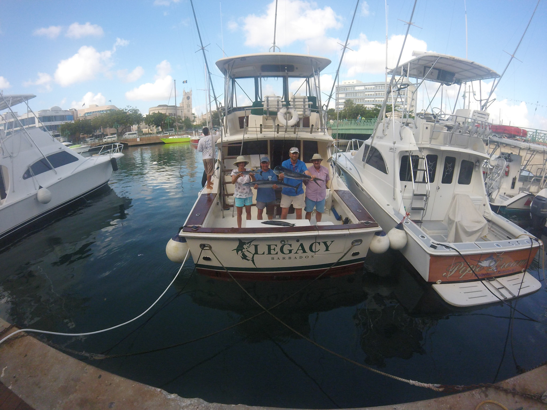 DCIM\100GOPRO