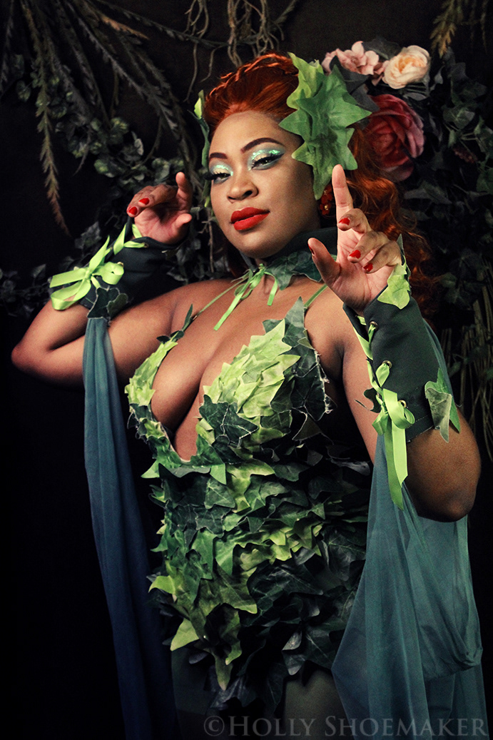 Madam Isabelle Noir: Burlesque