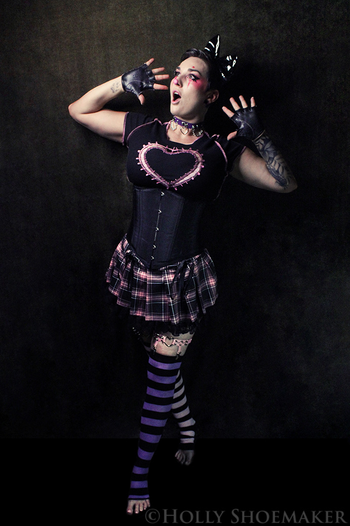 Irene Silver: Burlesque, Sideshow, Wrestling, Dom