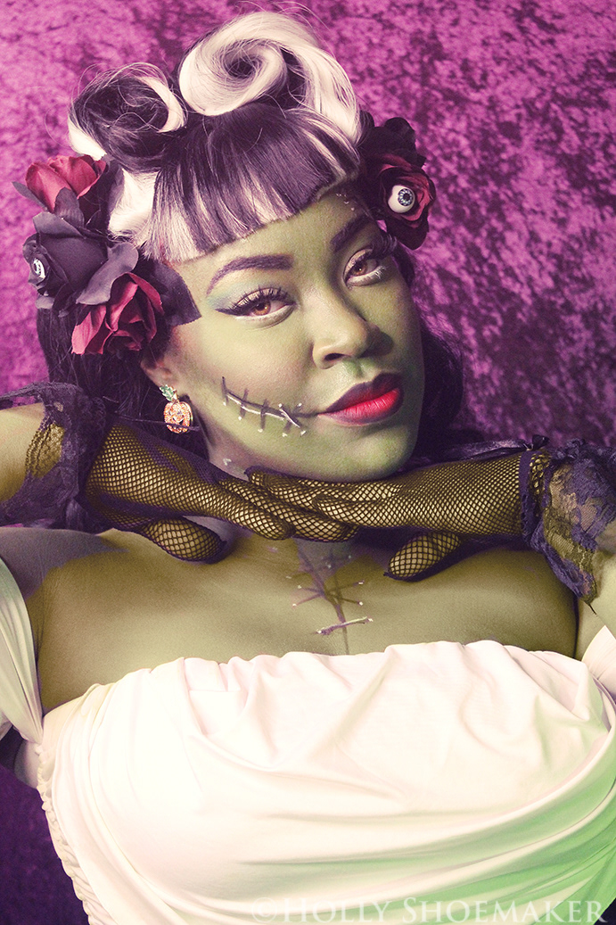 Madam Isabelle Noir: Burlesque